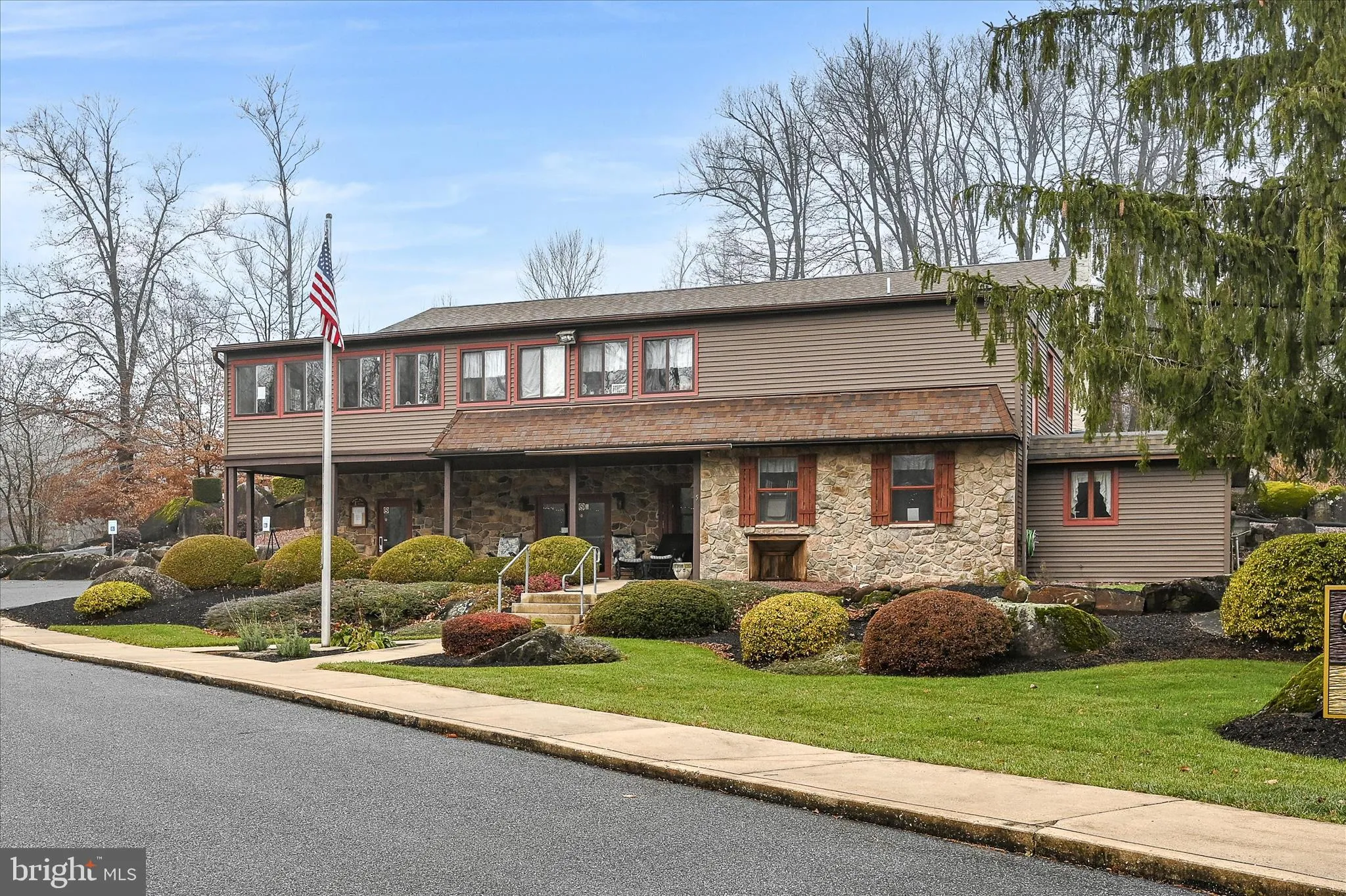 Manheim, Pennsylvania 17545, United States, 3 Bedrooms Bedrooms, ,1 BathroomBathrooms,Residential,Active,246326