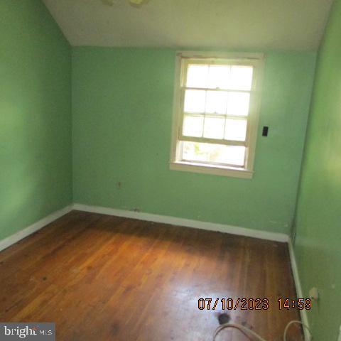 LANDOVER HILLS - Residential