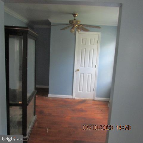 LANDOVER HILLS - Residential