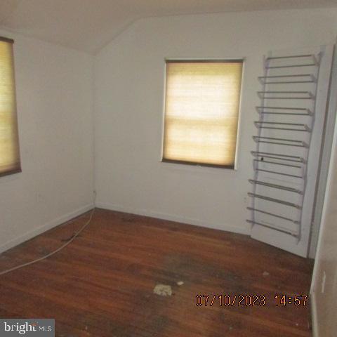 LANDOVER HILLS - Residential