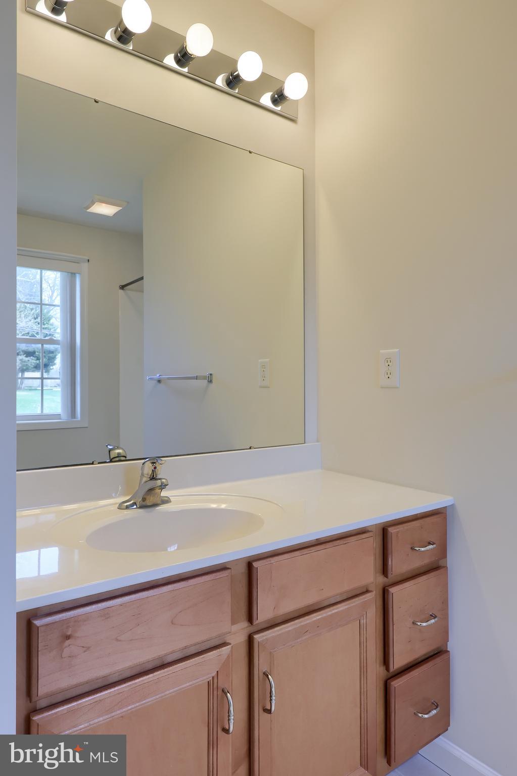 BRADFORD COMMONS - Residential