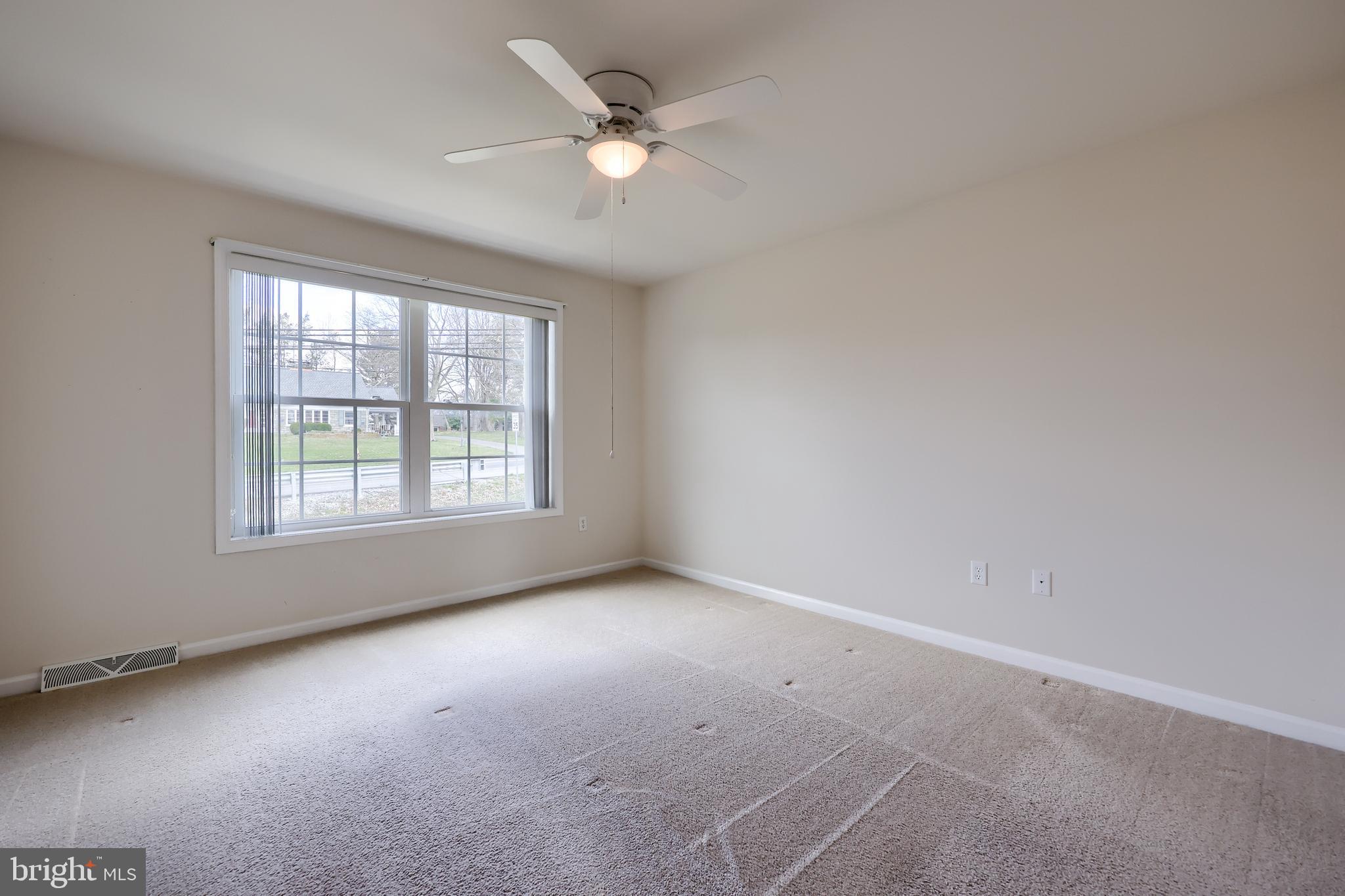 BRADFORD COMMONS - Residential