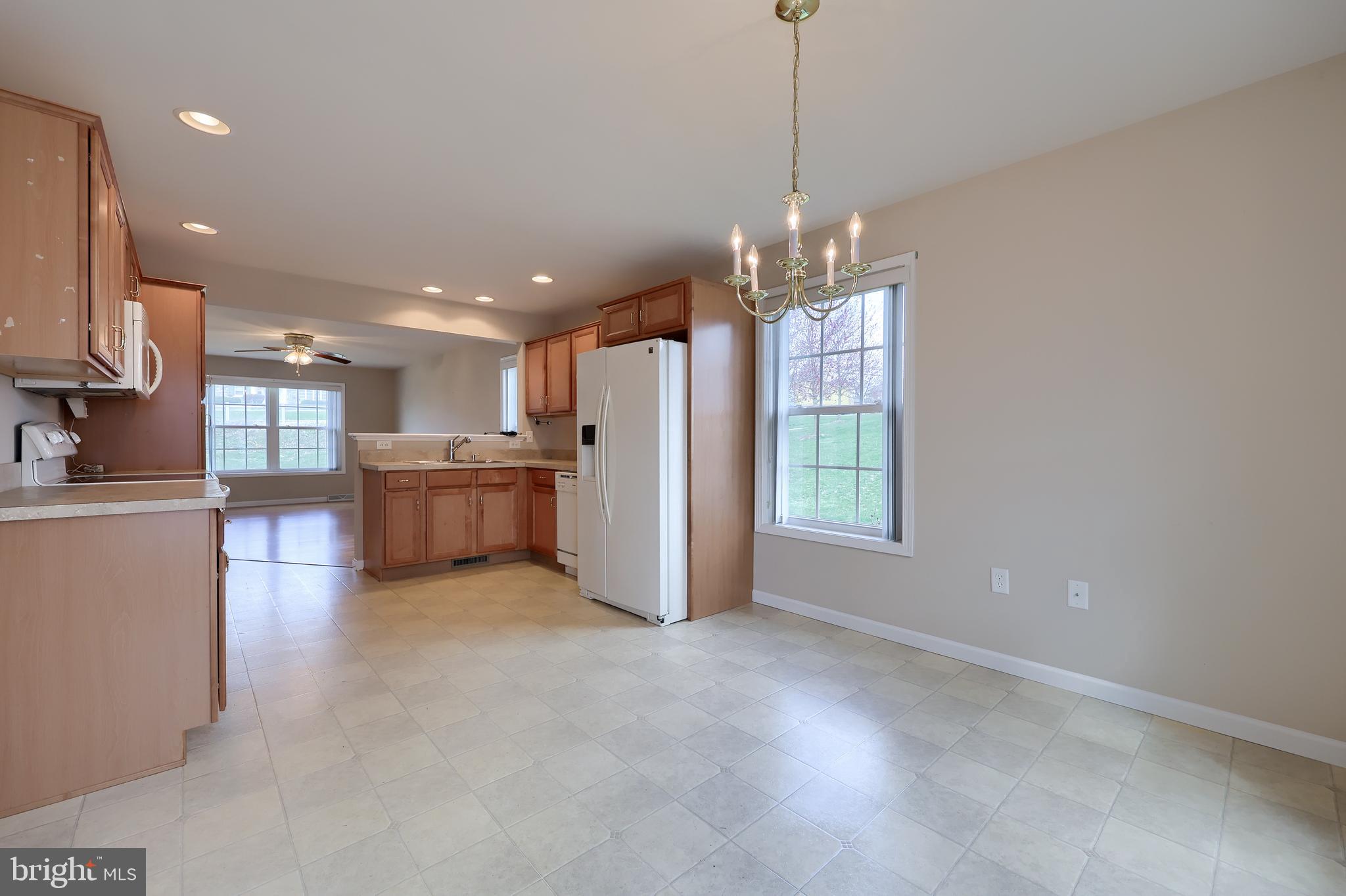 BRADFORD COMMONS - Residential