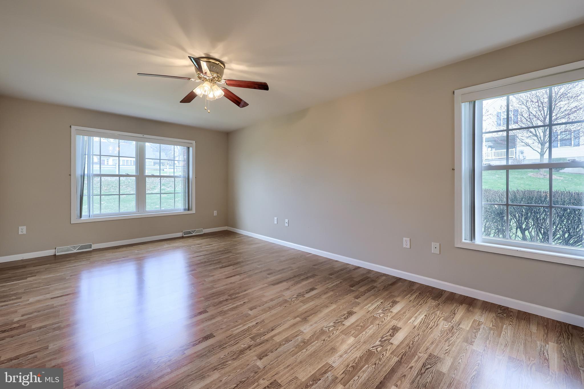 BRADFORD COMMONS - Residential