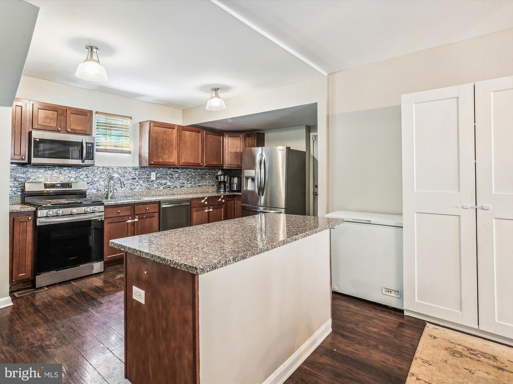 GWYNN OAK - Residential