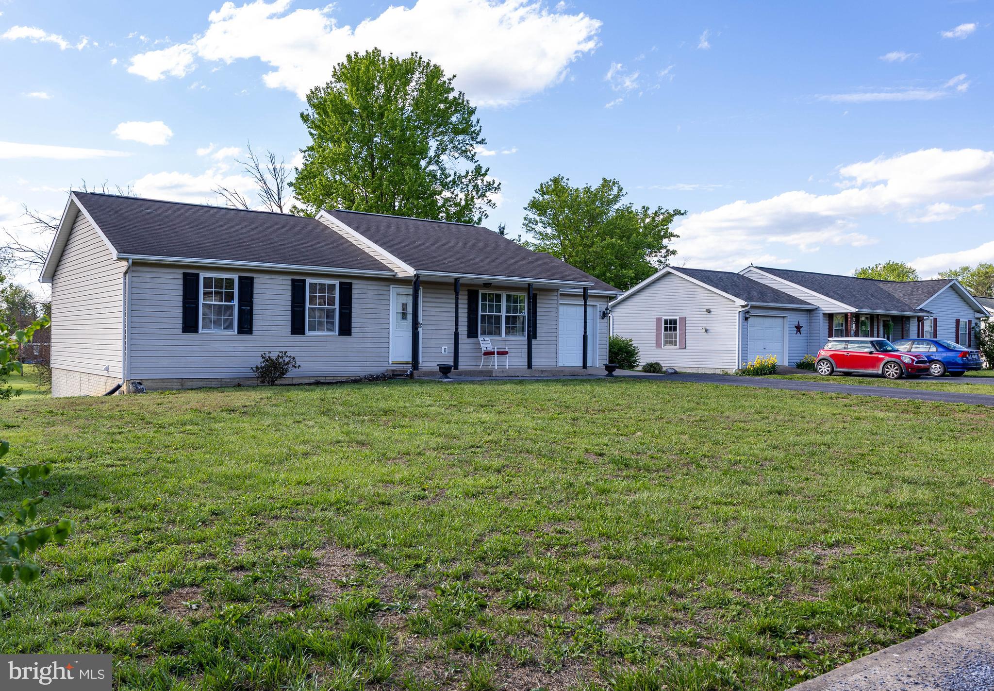 PENN STREET - Residential
