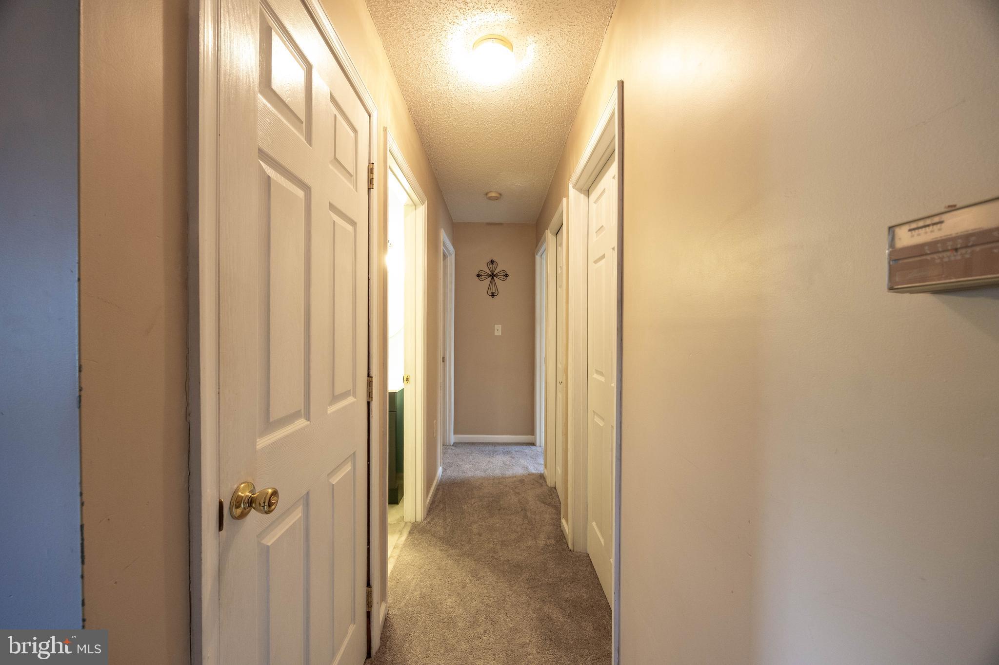 PENN STREET - Residential