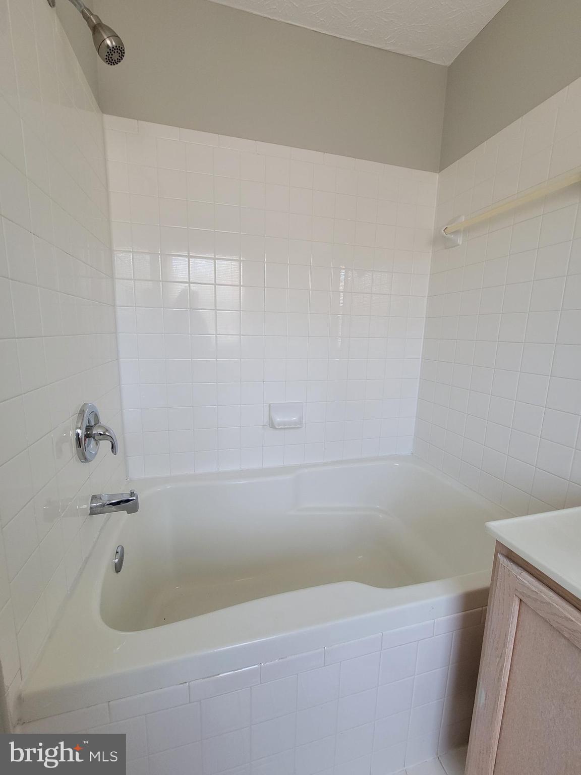 DOUGLAS VILLAGE - Residential