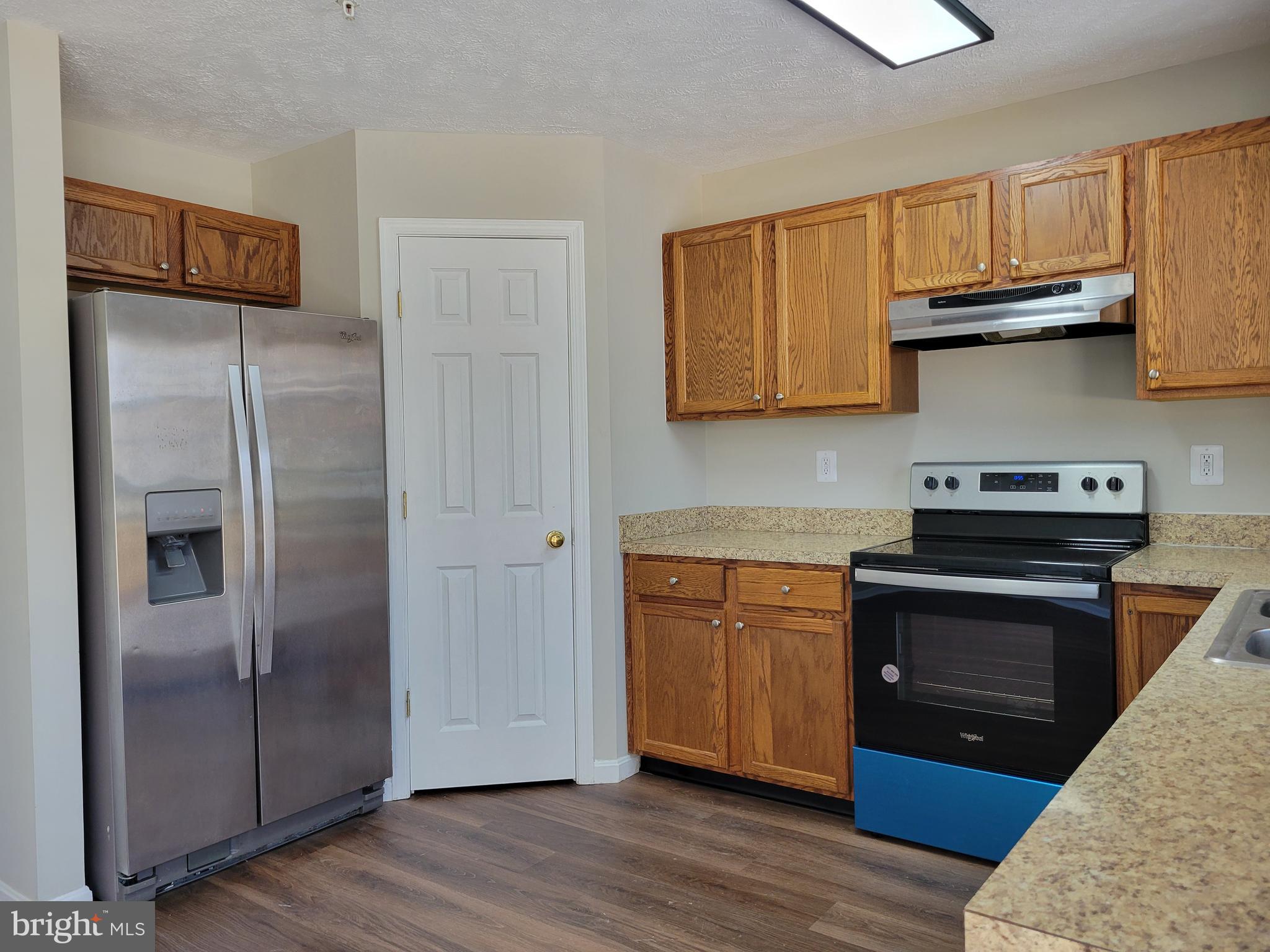 DOUGLAS VILLAGE - Residential