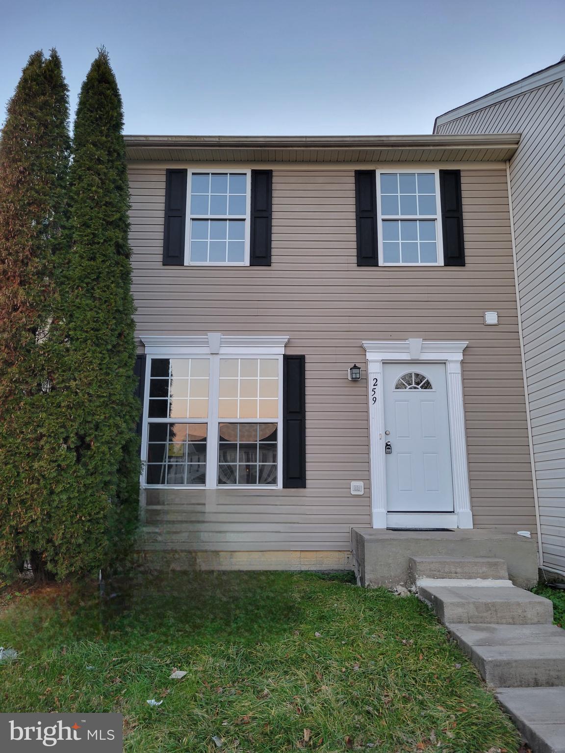 DOUGLAS VILLAGE - Residential