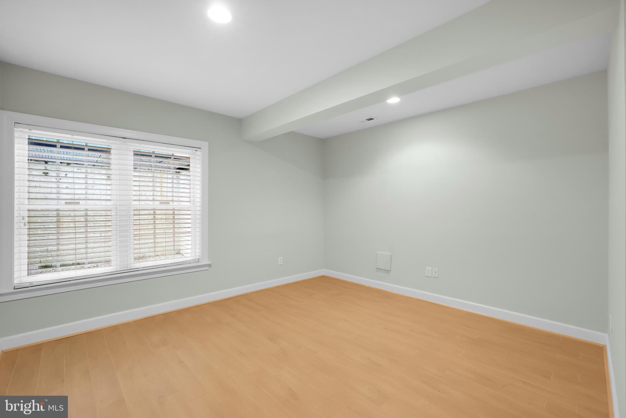 MAPLE LAWN - Residential