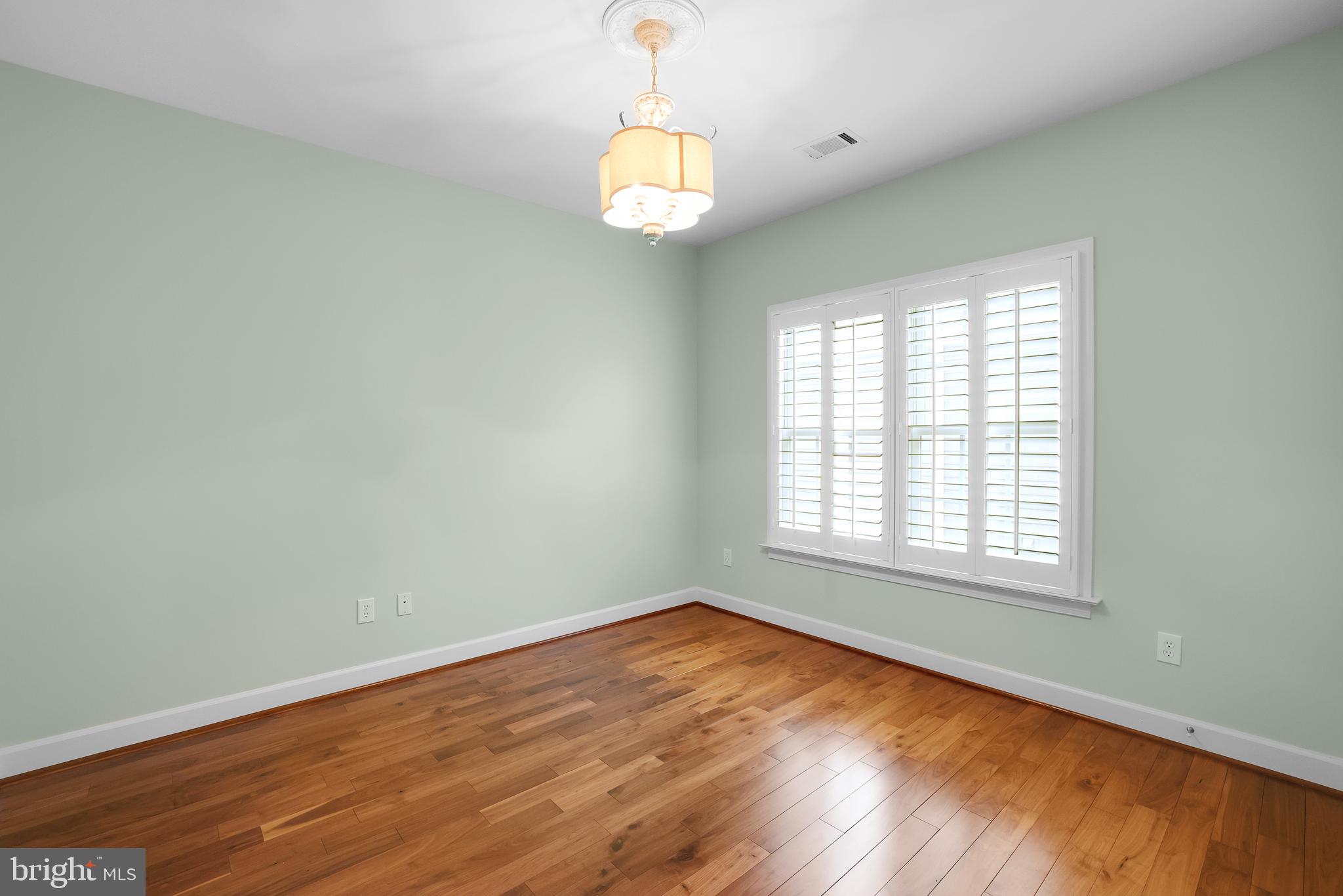 MAPLE LAWN - Residential