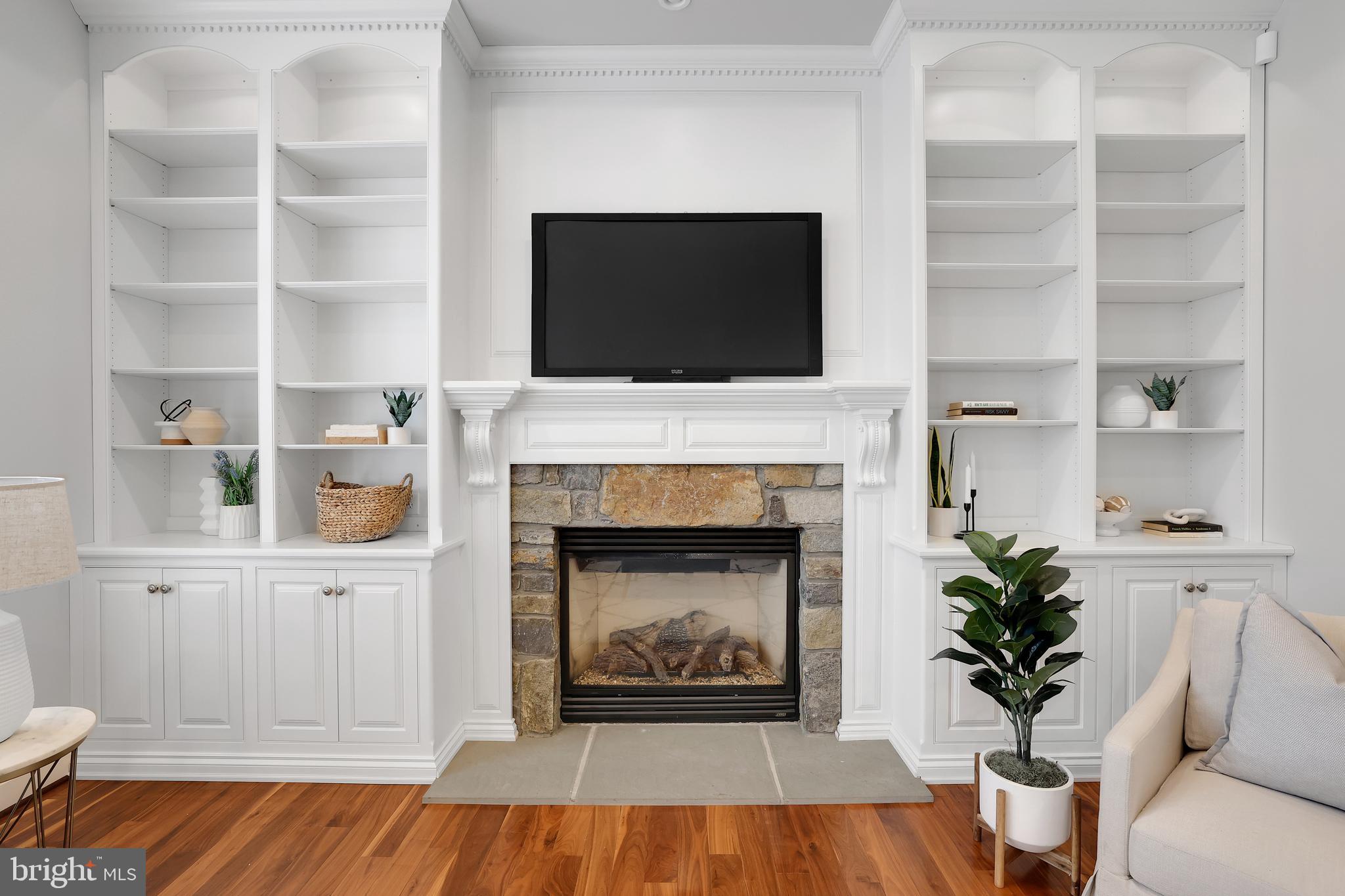 MAPLE LAWN - Residential