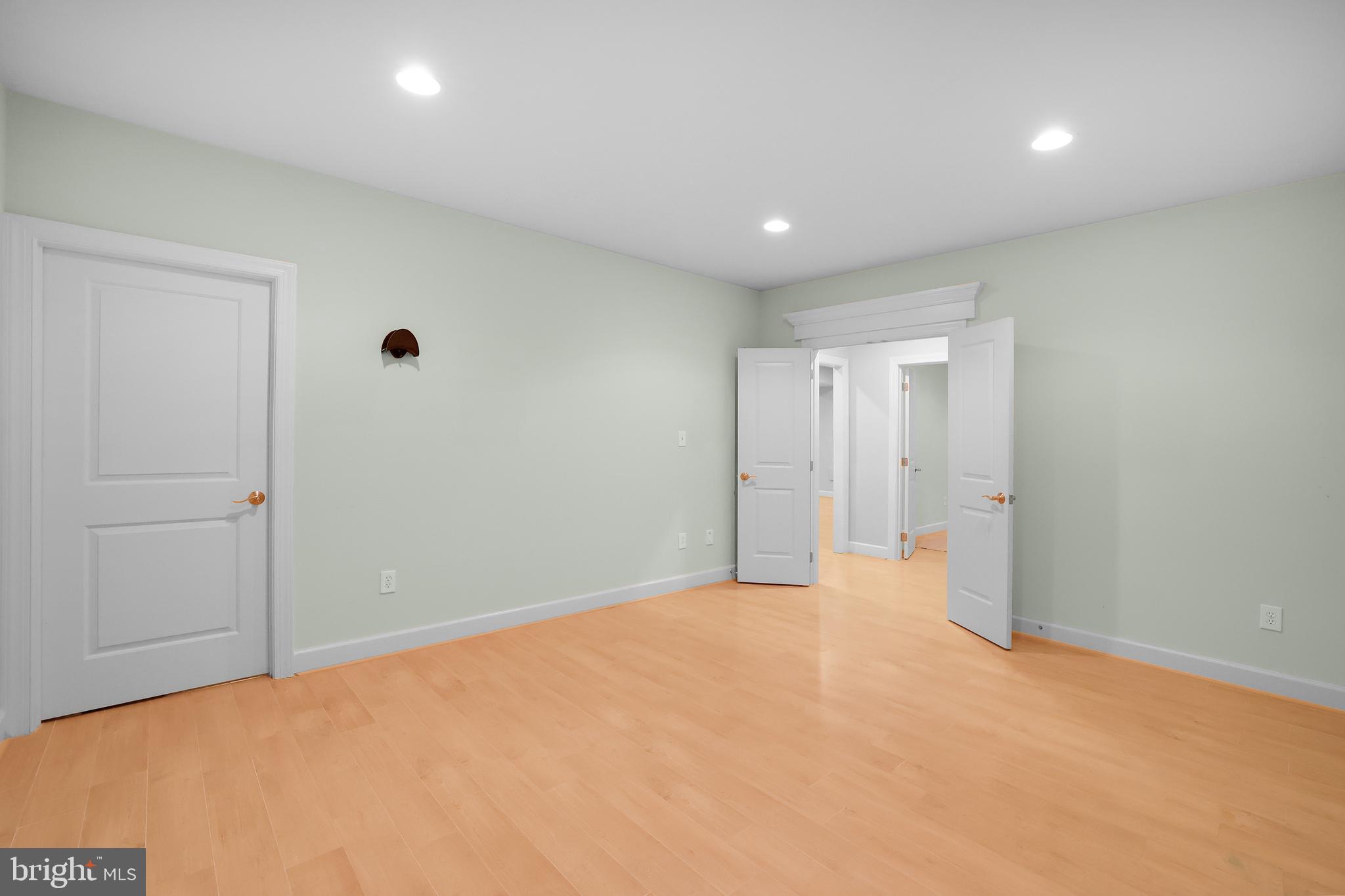 MAPLE LAWN - Residential