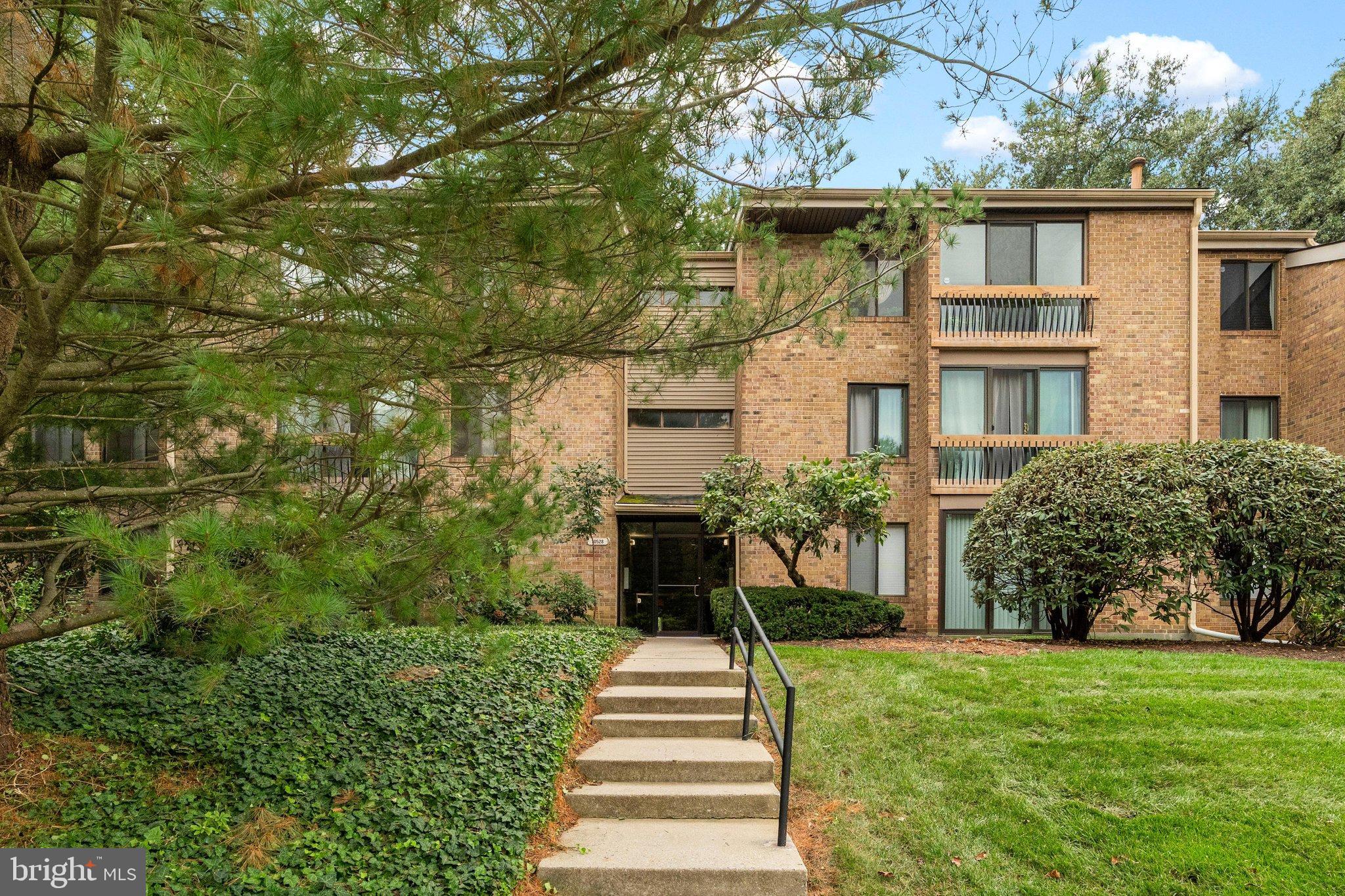 10528 CROSS FOX LANE F-1