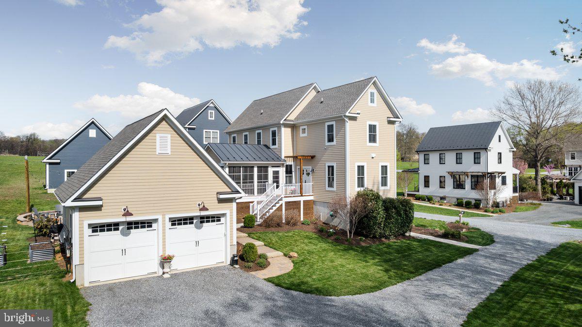 CHALK FARM - Residential