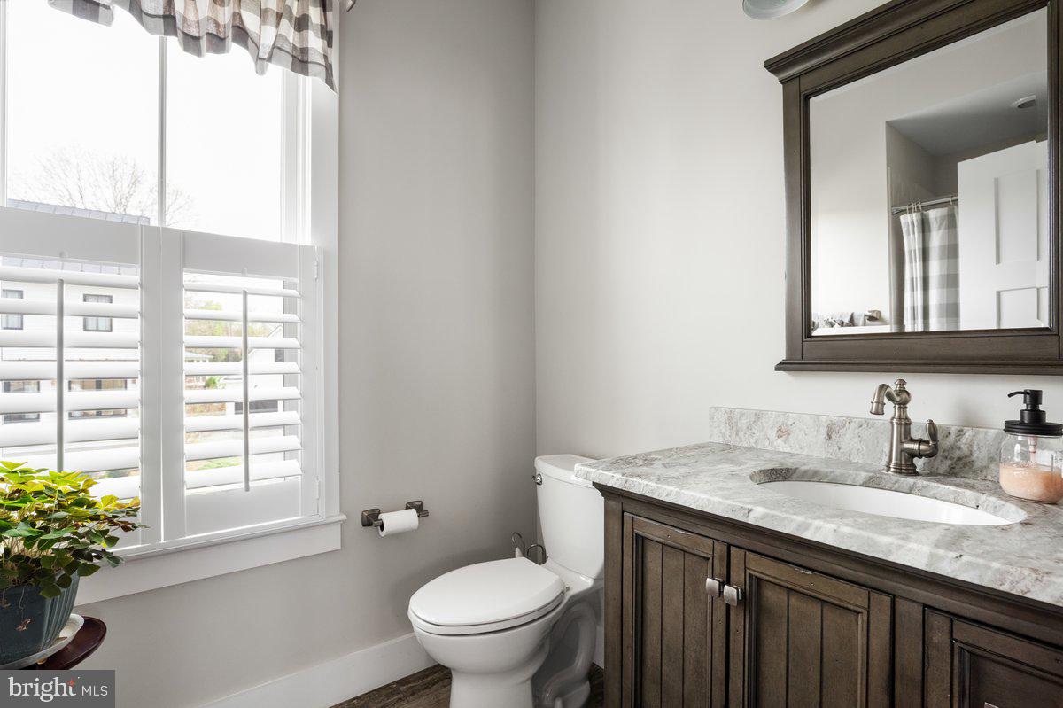 CHALK FARM - Residential