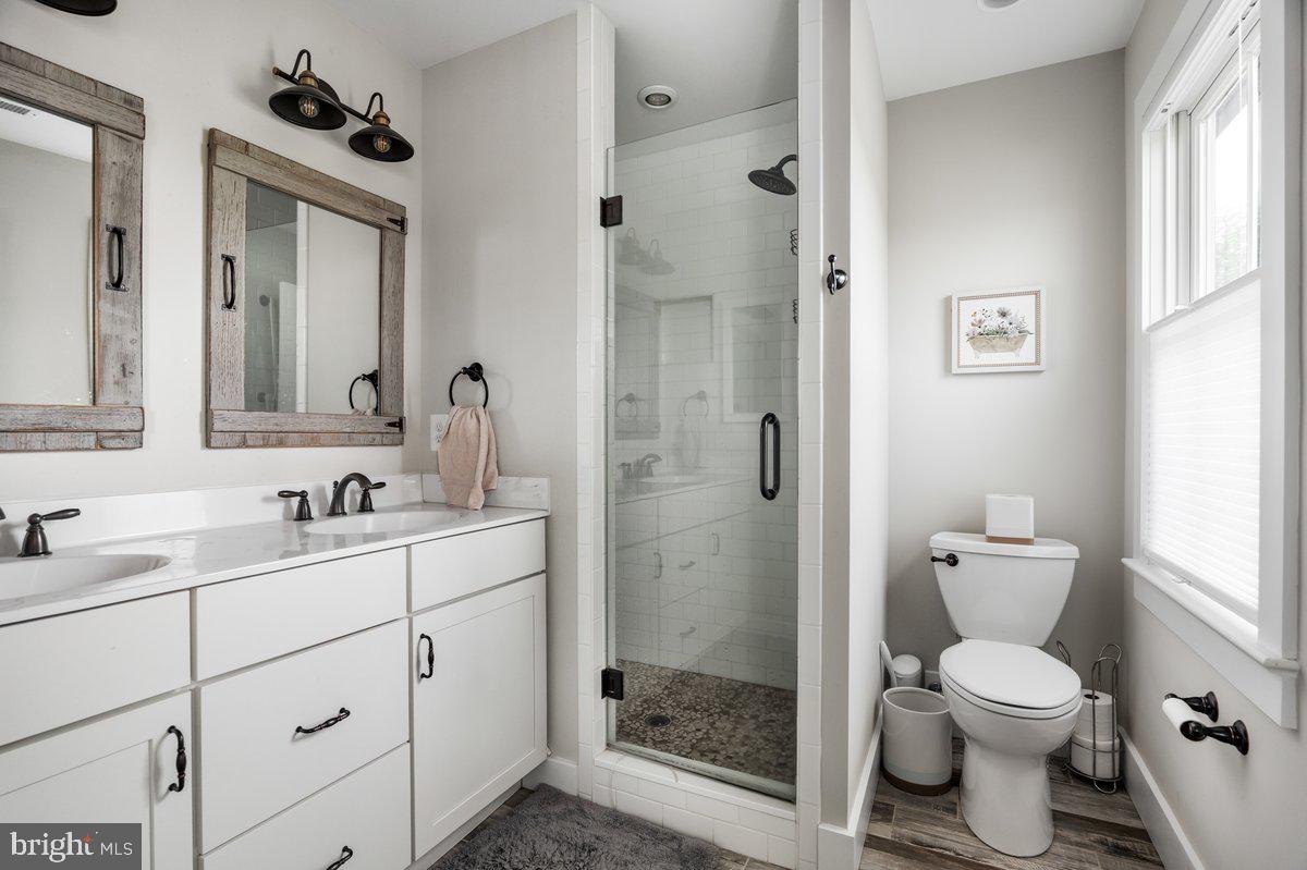 CHALK FARM - Residential