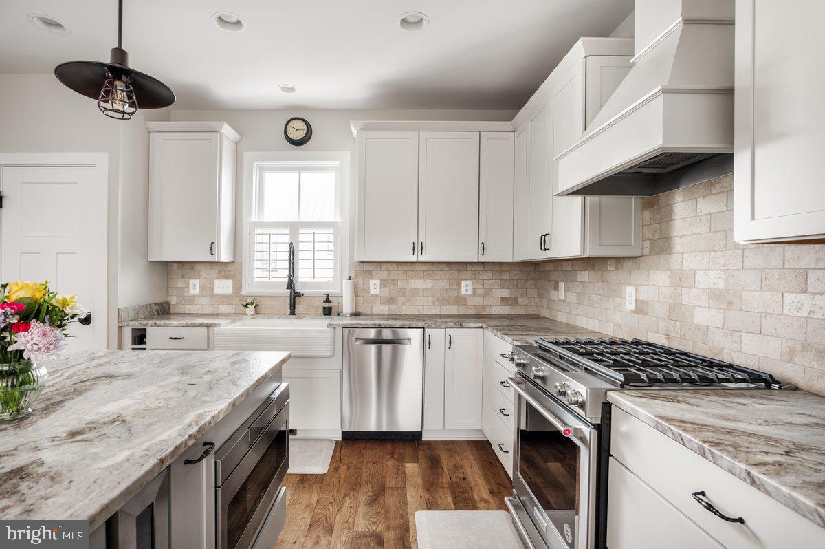 CHALK FARM - Residential