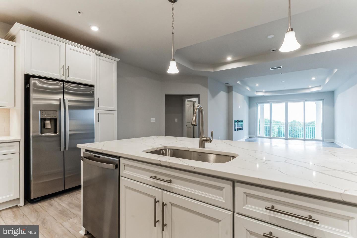830 WARBLER WAY 2833