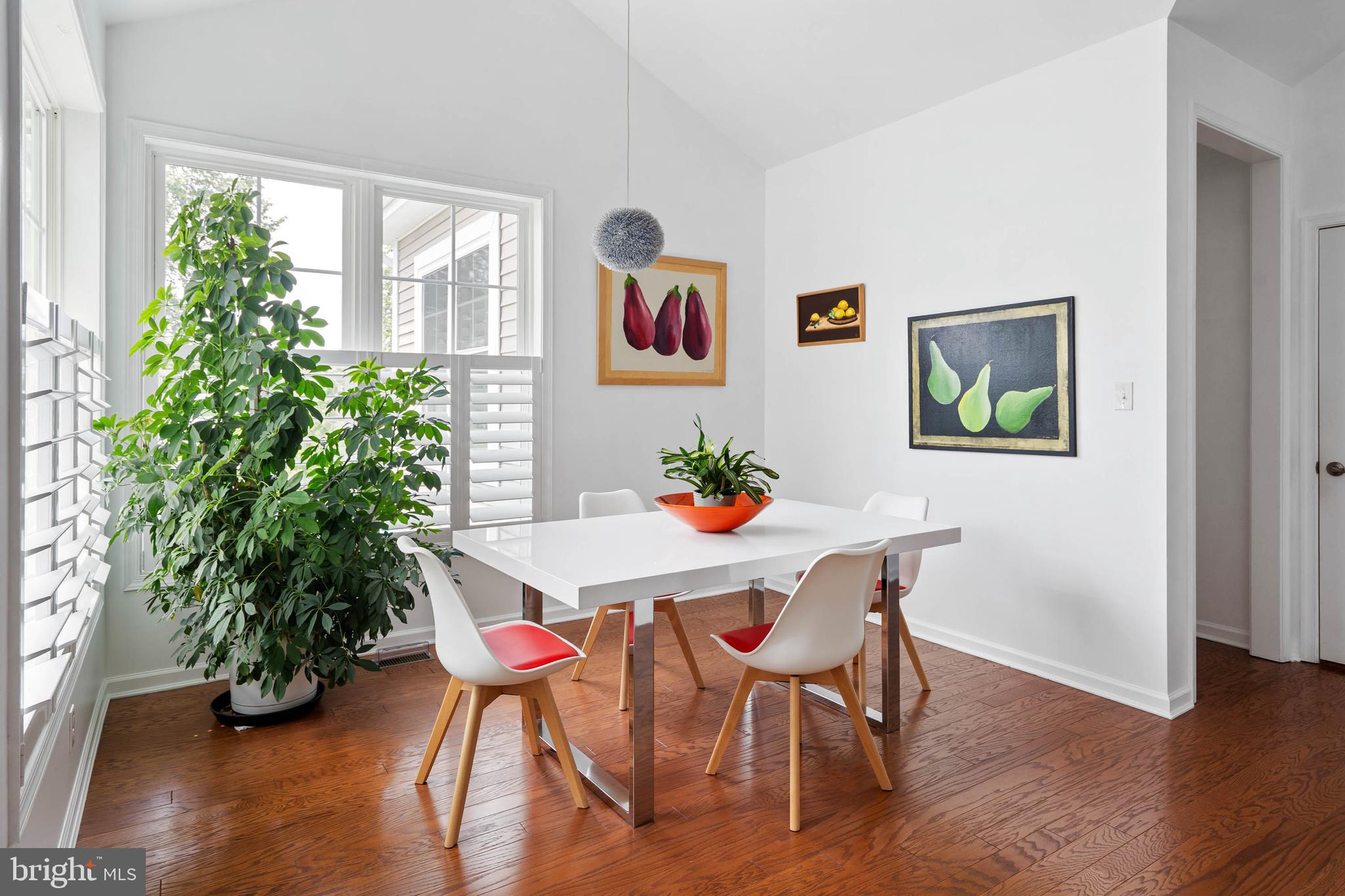 SENATORS - Residential