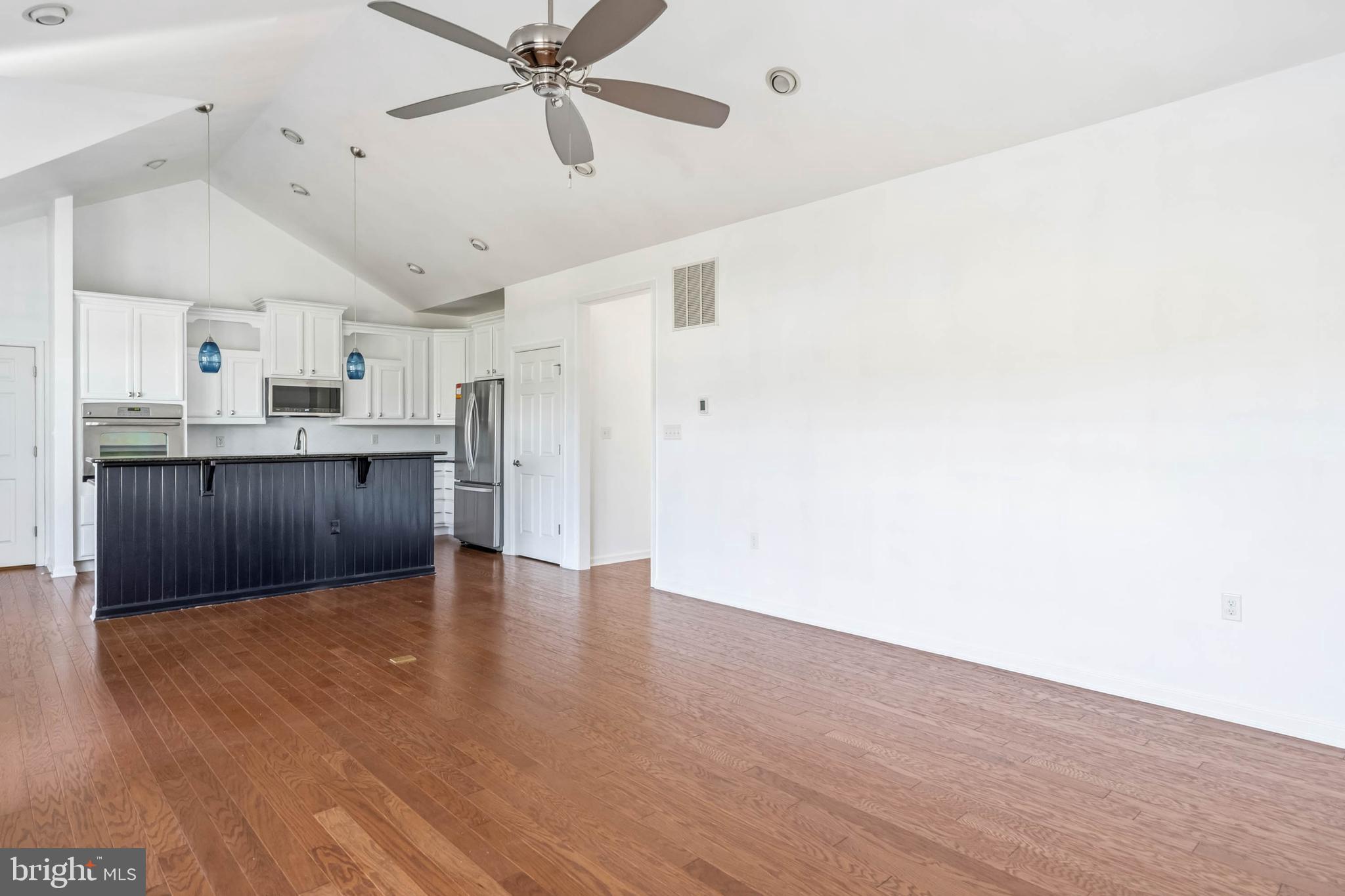 SENATORS - Residential