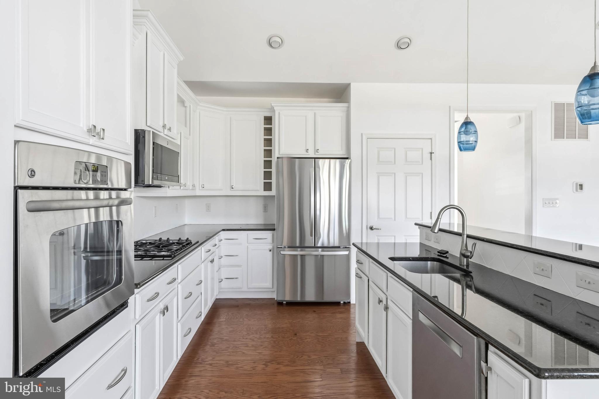 SENATORS - Residential