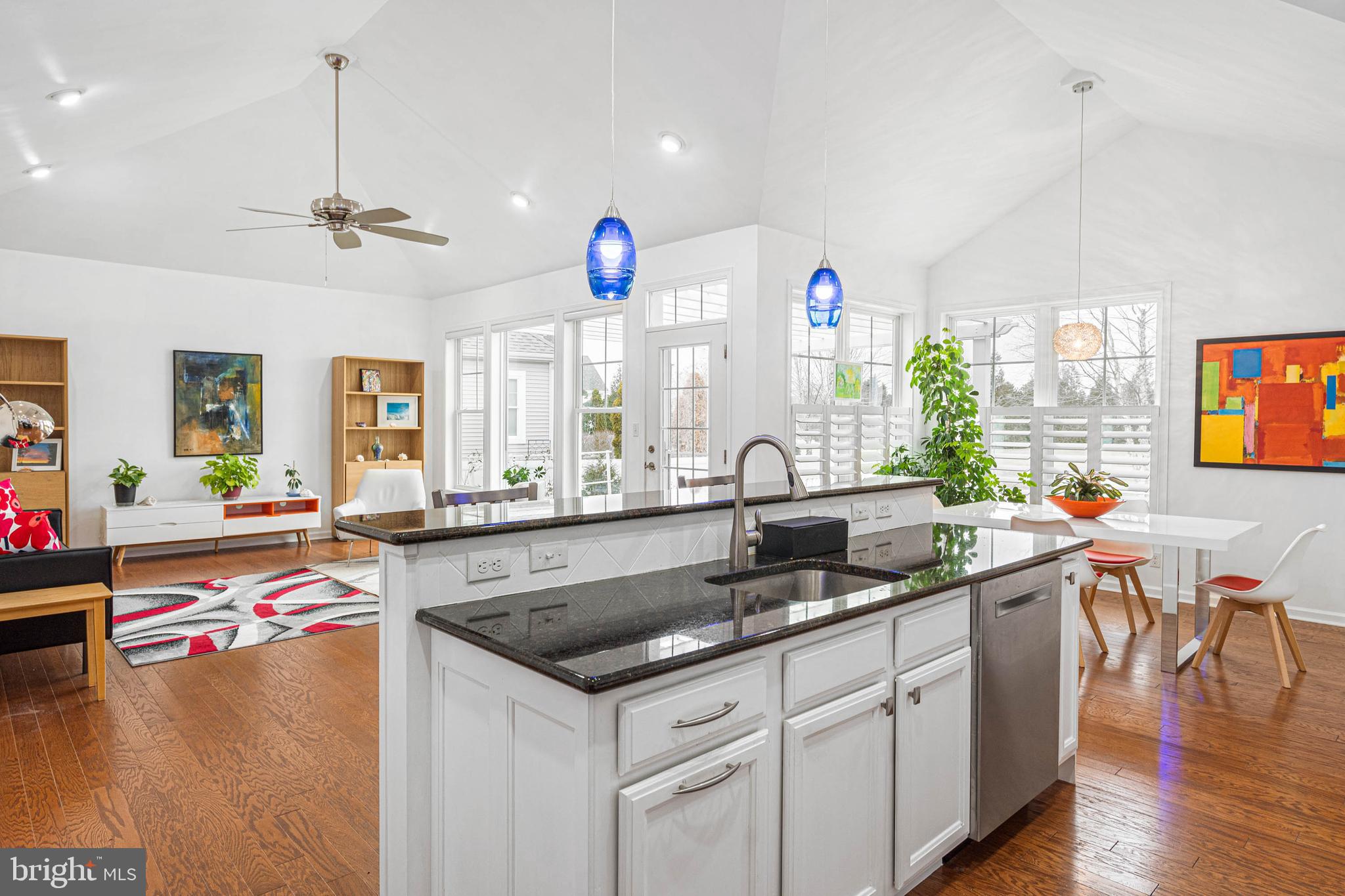 SENATORS - Residential