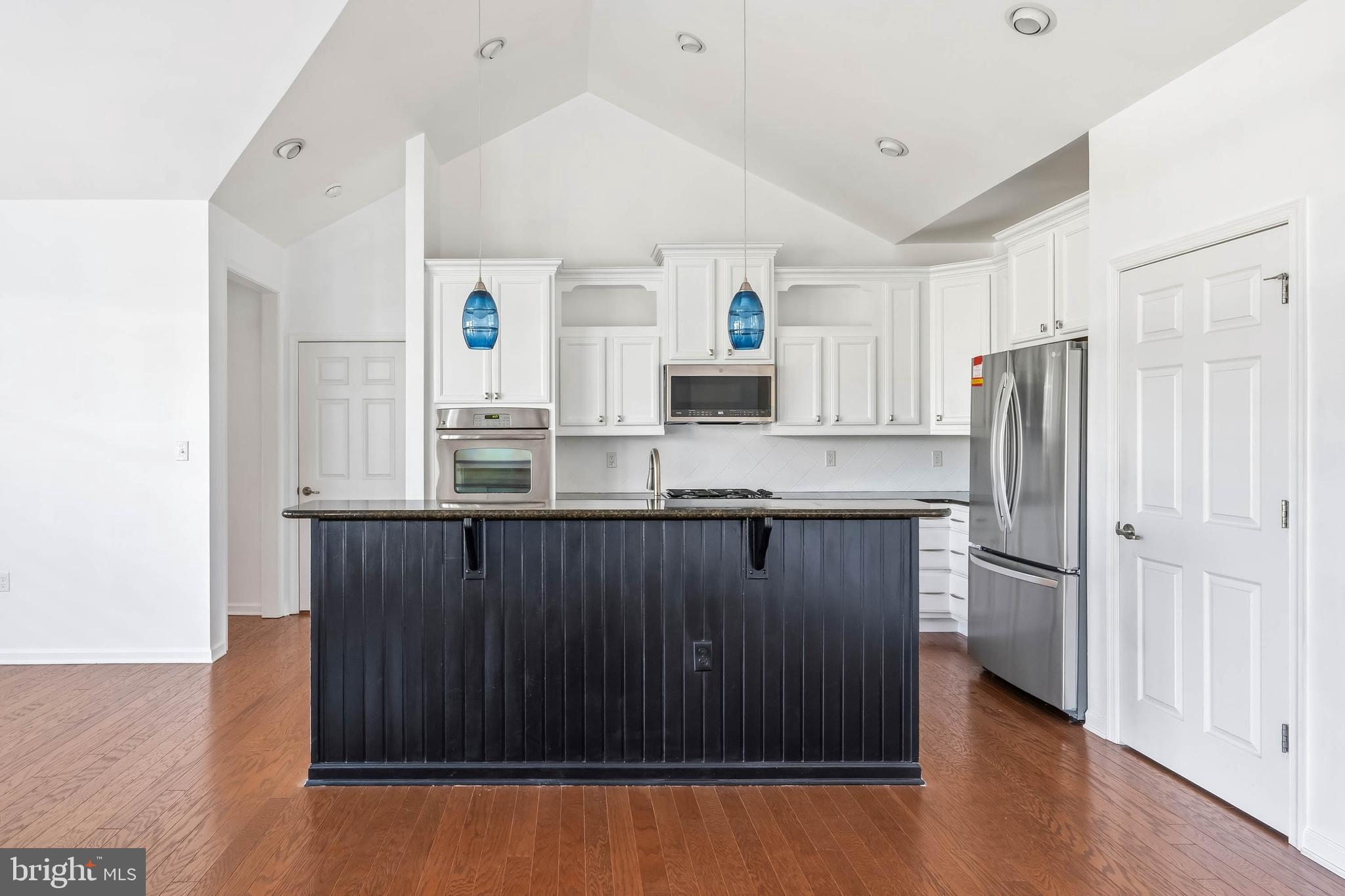 SENATORS - Residential