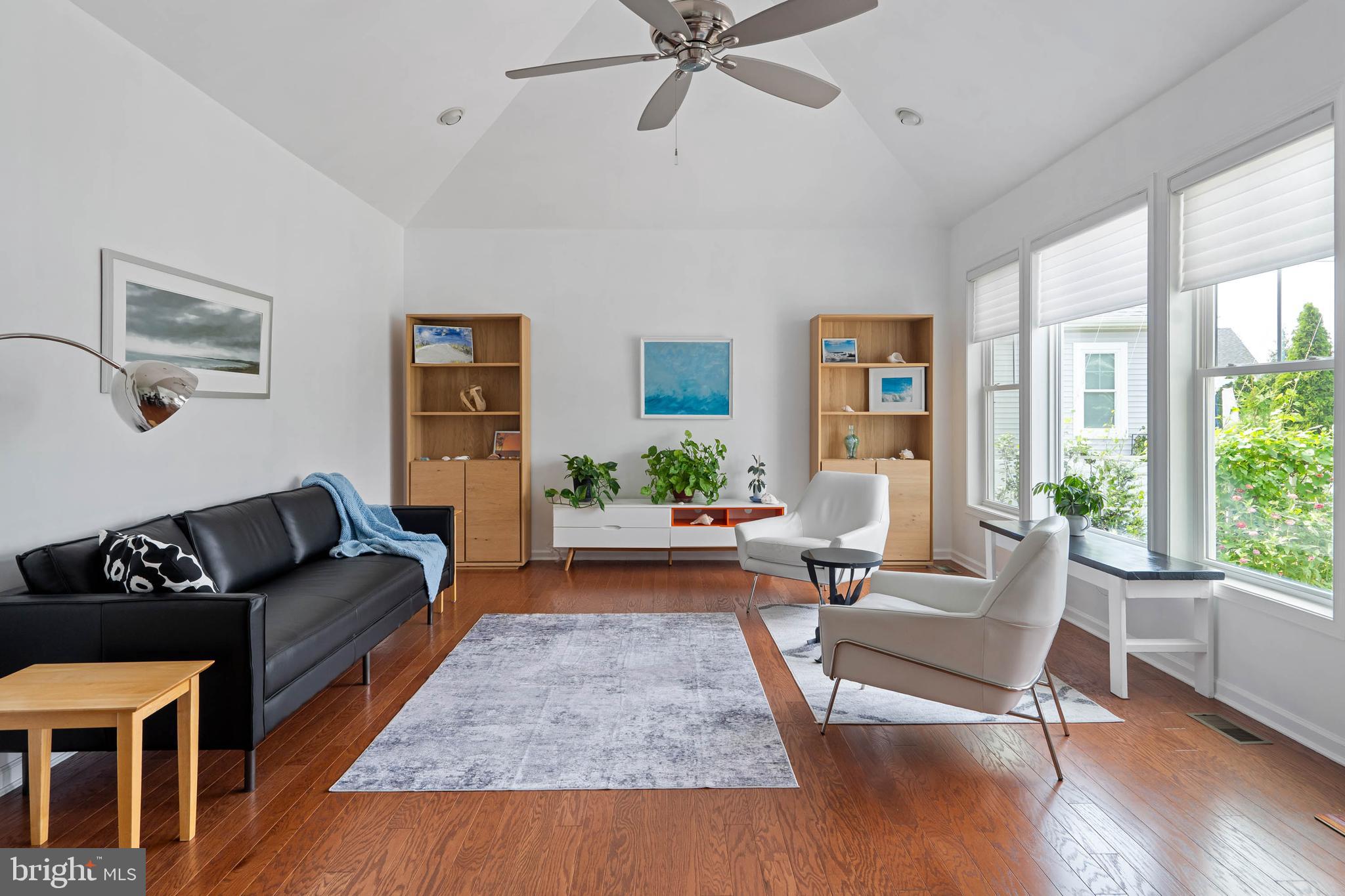 SENATORS - Residential