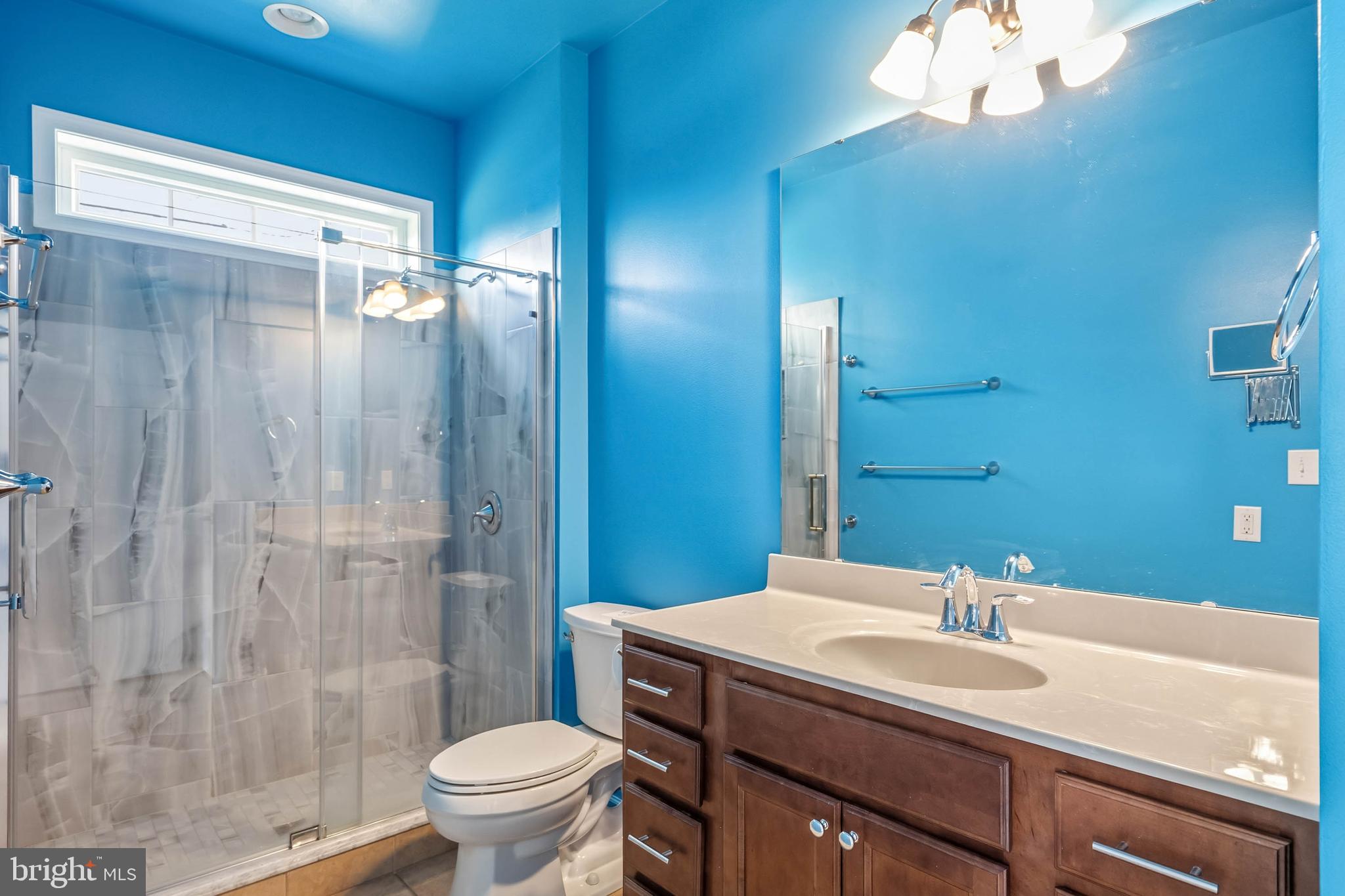 SENATORS - Residential