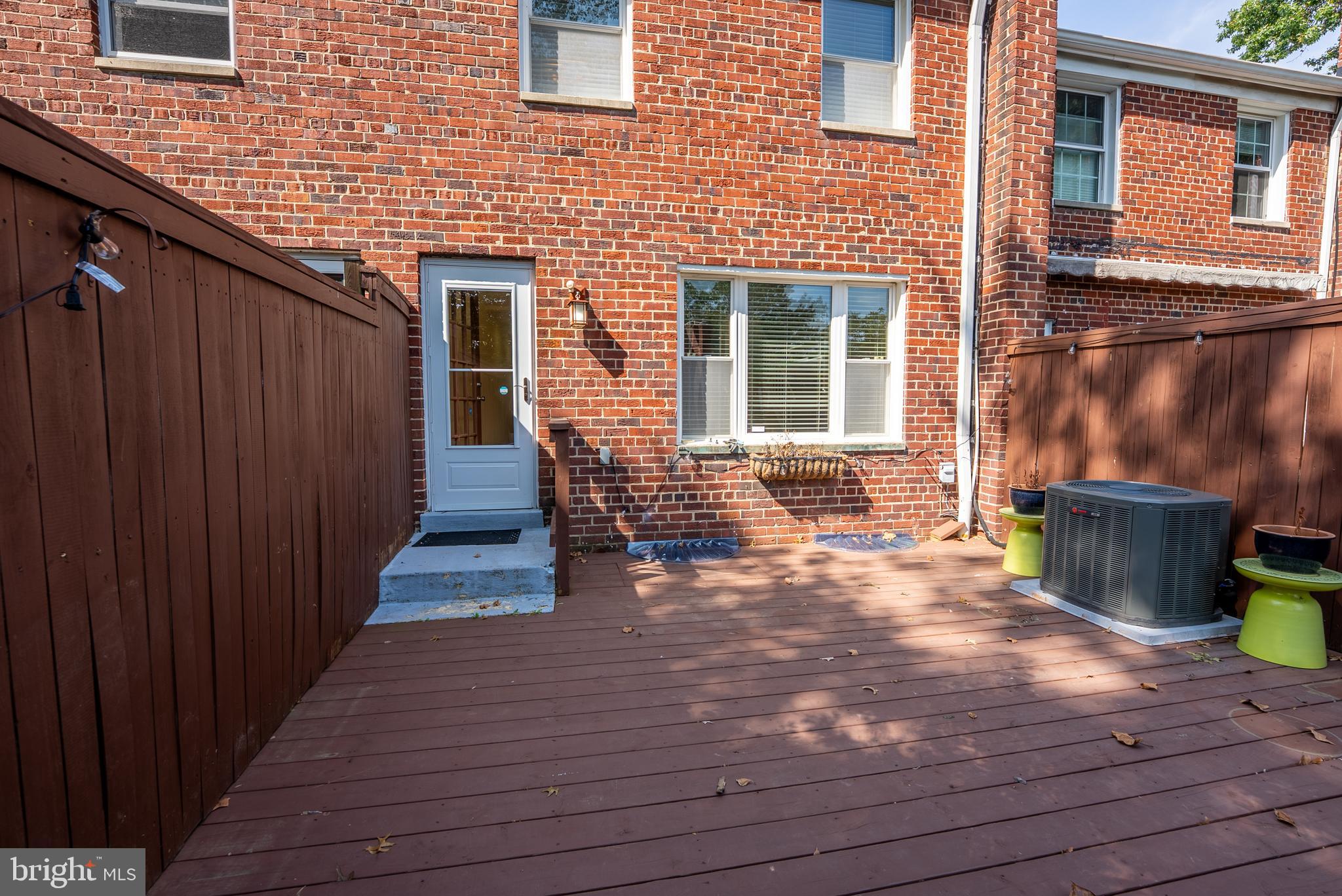 WARWICK VILLAGE - Residential Lease