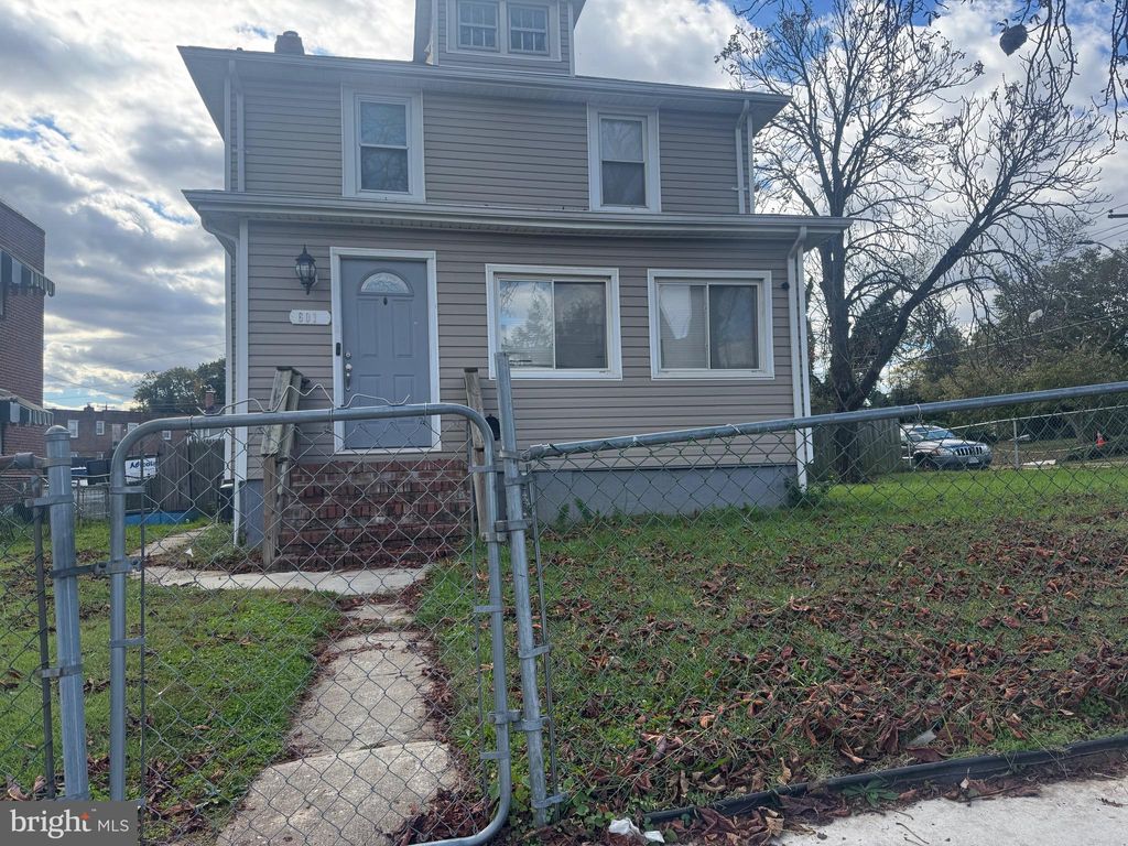 Photo of 601 E Jeffrey Street, BALTIMORE, MD 21225 (MLS # MDBA2188726)