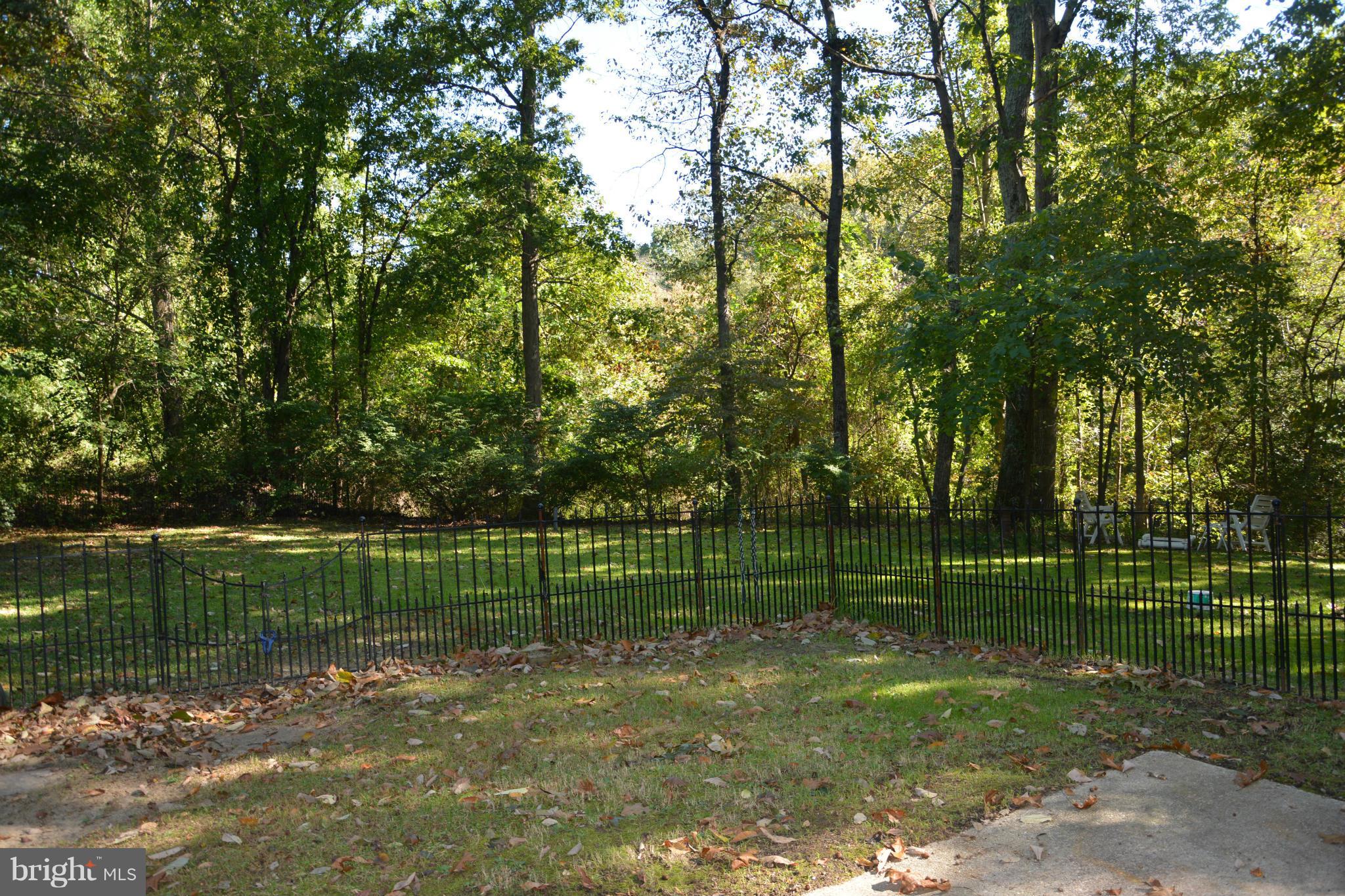 FAIRWOOD - Residential