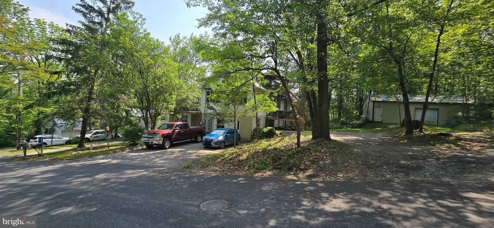 3 & 5 ALBERT LANE
