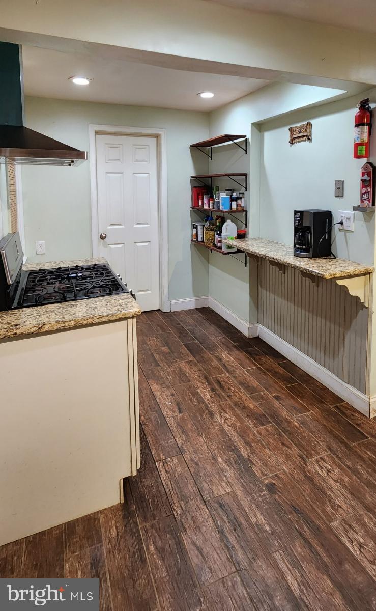 SUDBROOK PARK - Residential Lease