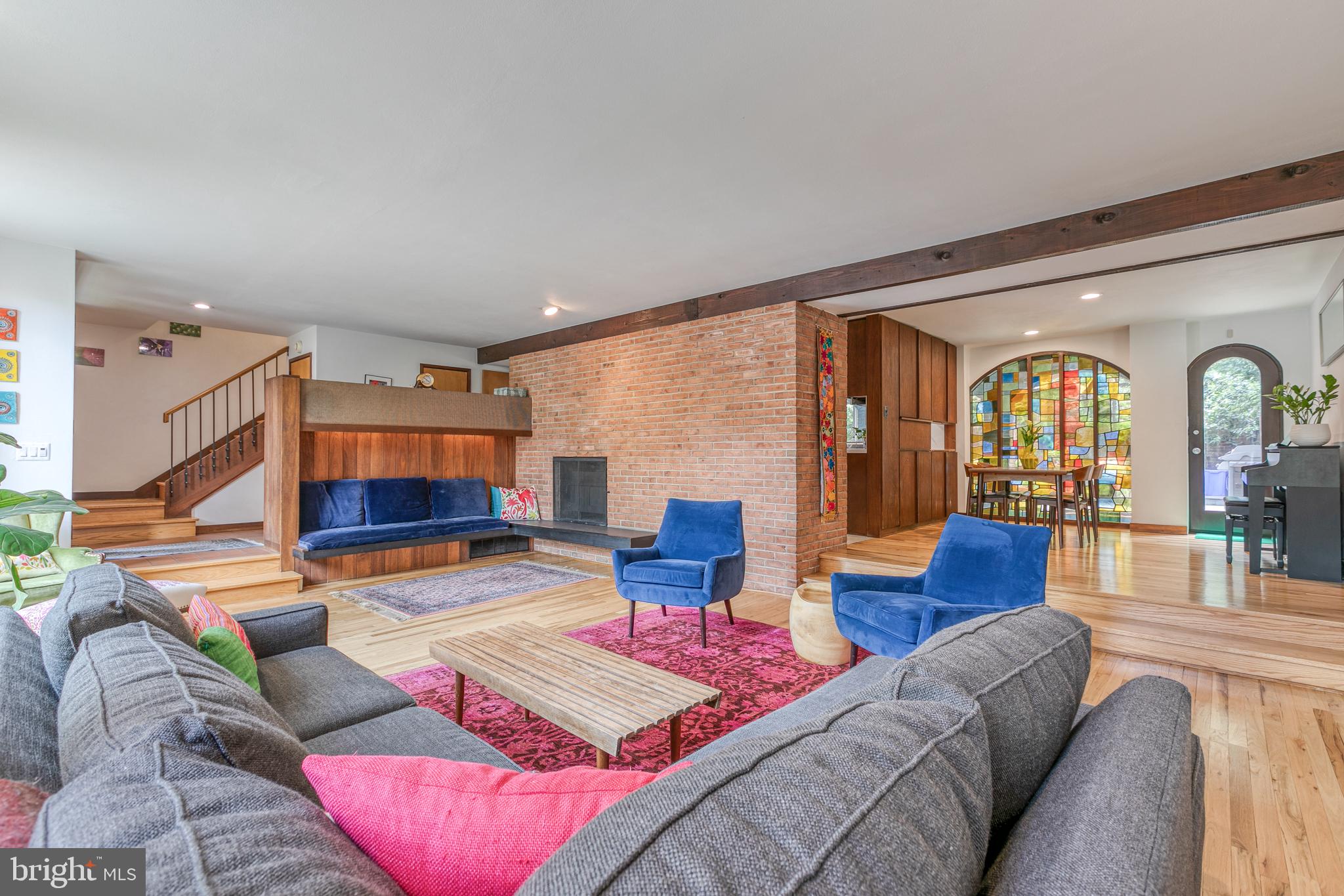 SOCIETY HILL - Residential