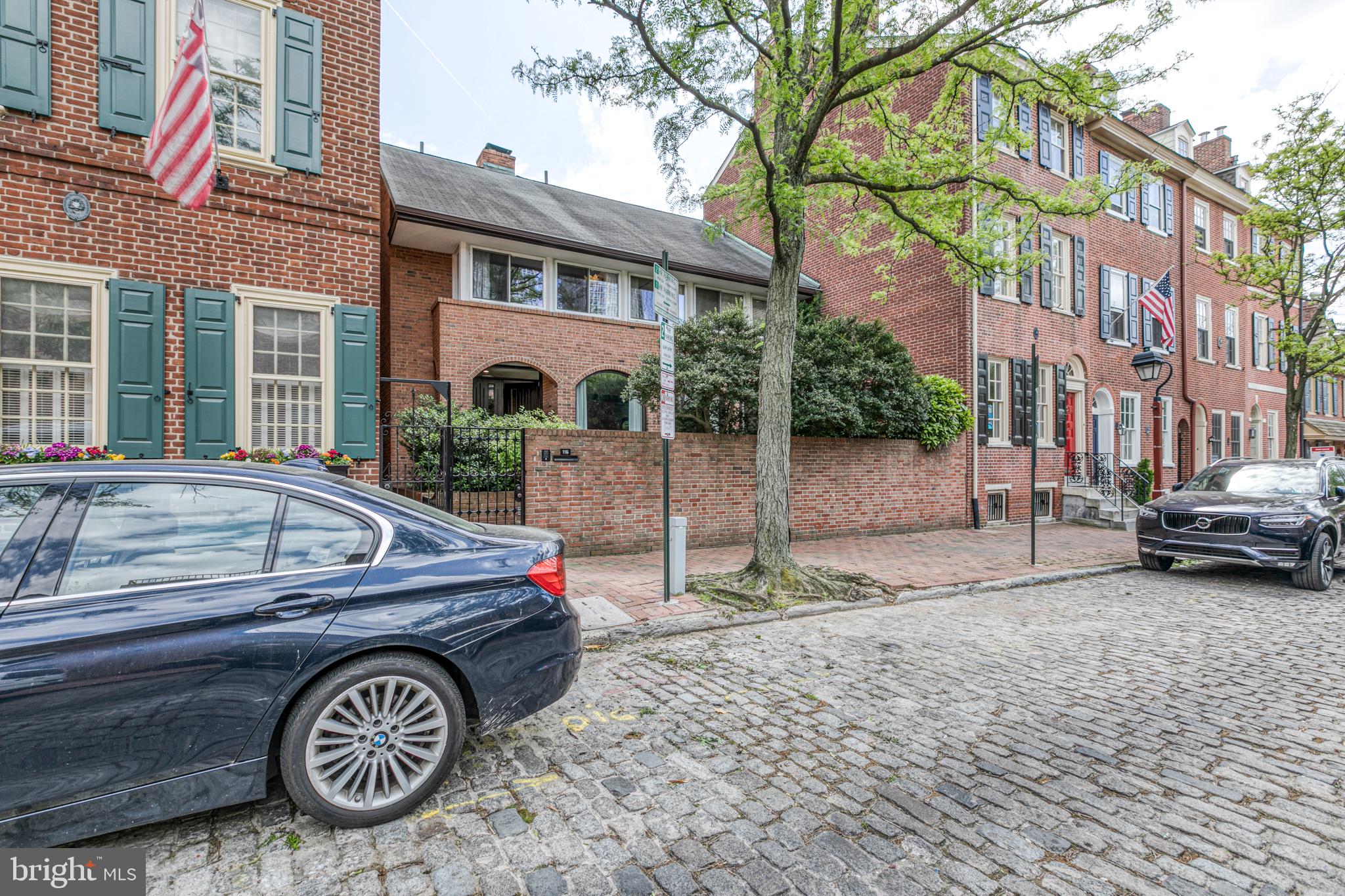 SOCIETY HILL - Residential