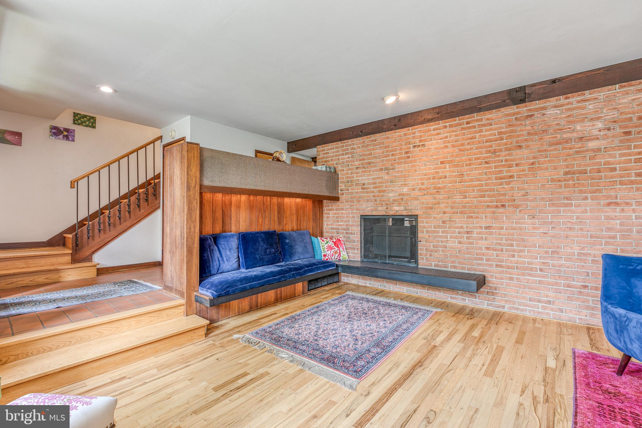 SOCIETY HILL - Residential
