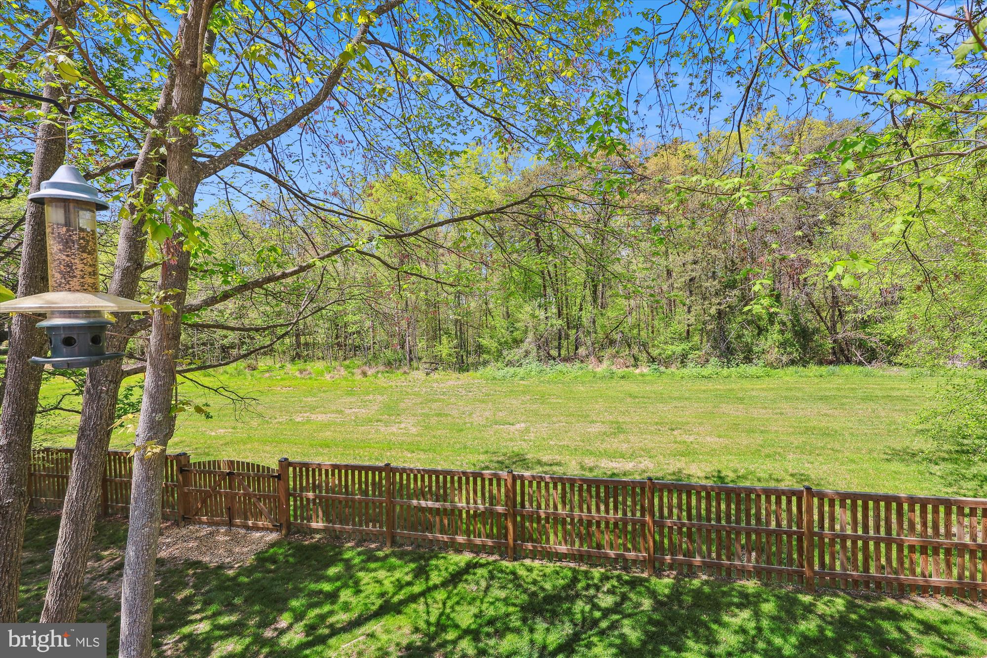 MONROE MANOR - Residential