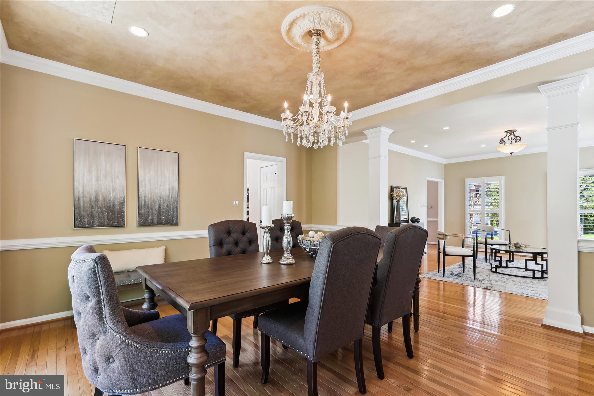 MONROE MANOR - Residential