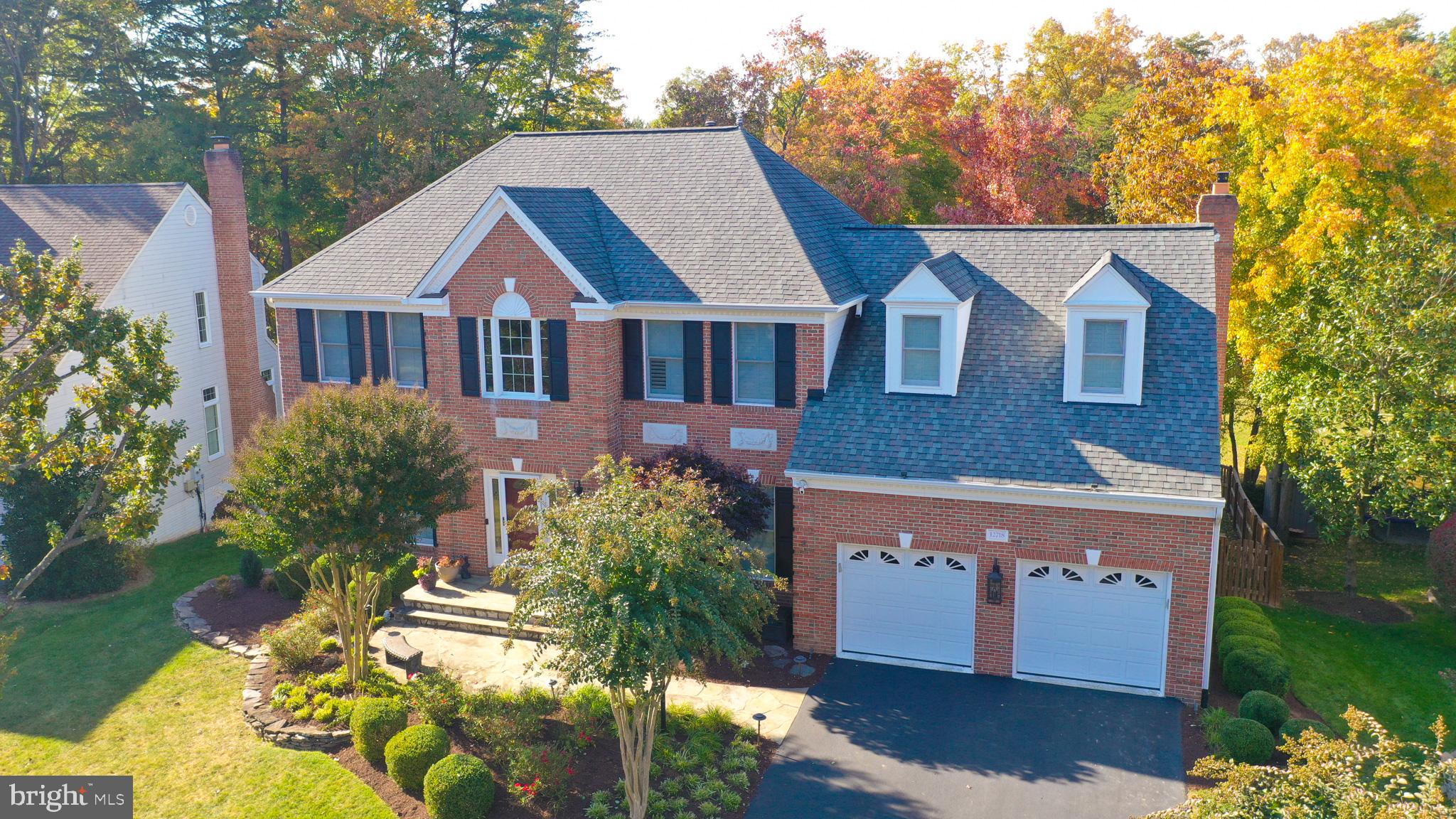 MONROE MANOR - Residential