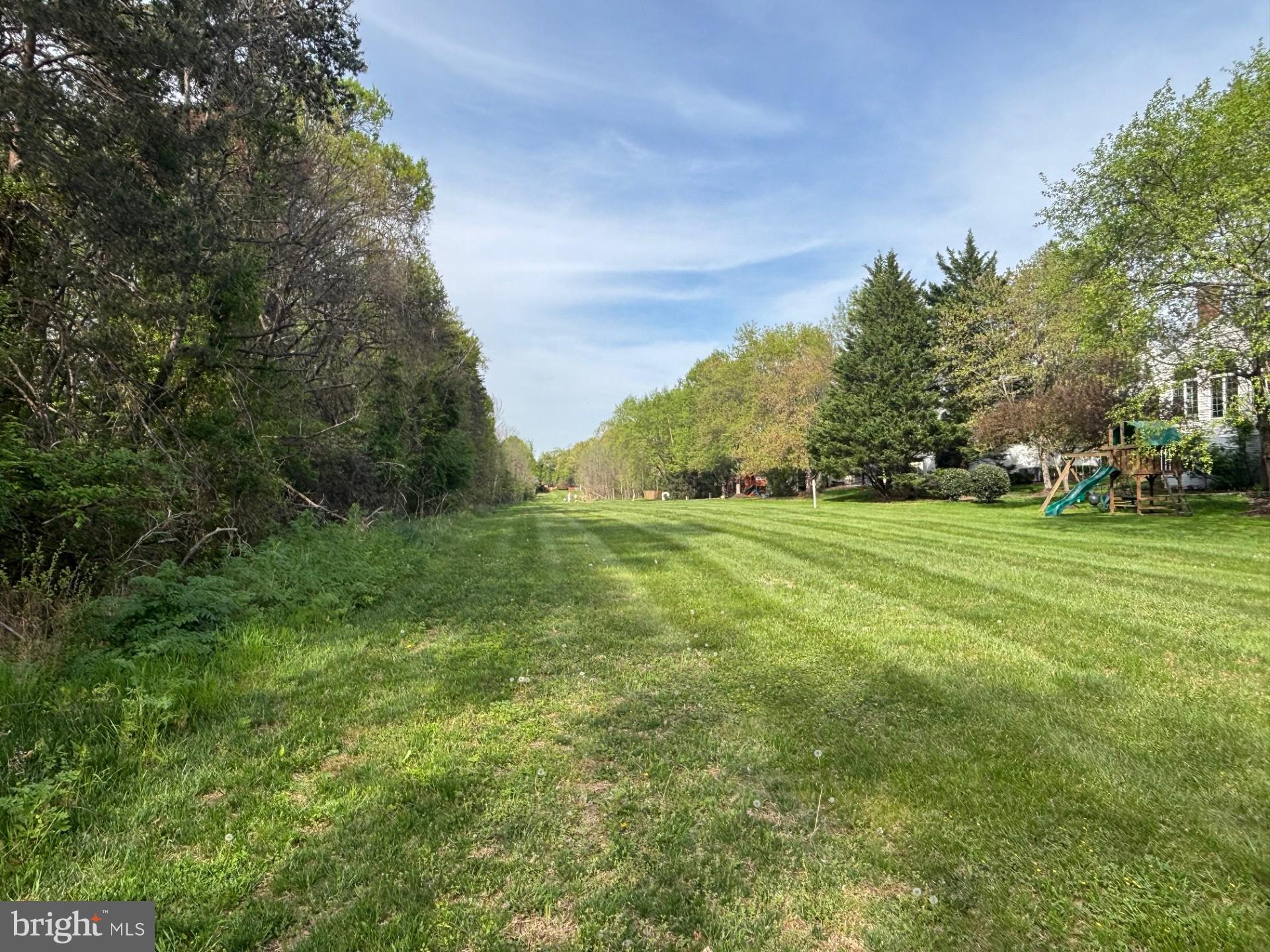 MONROE MANOR - Residential