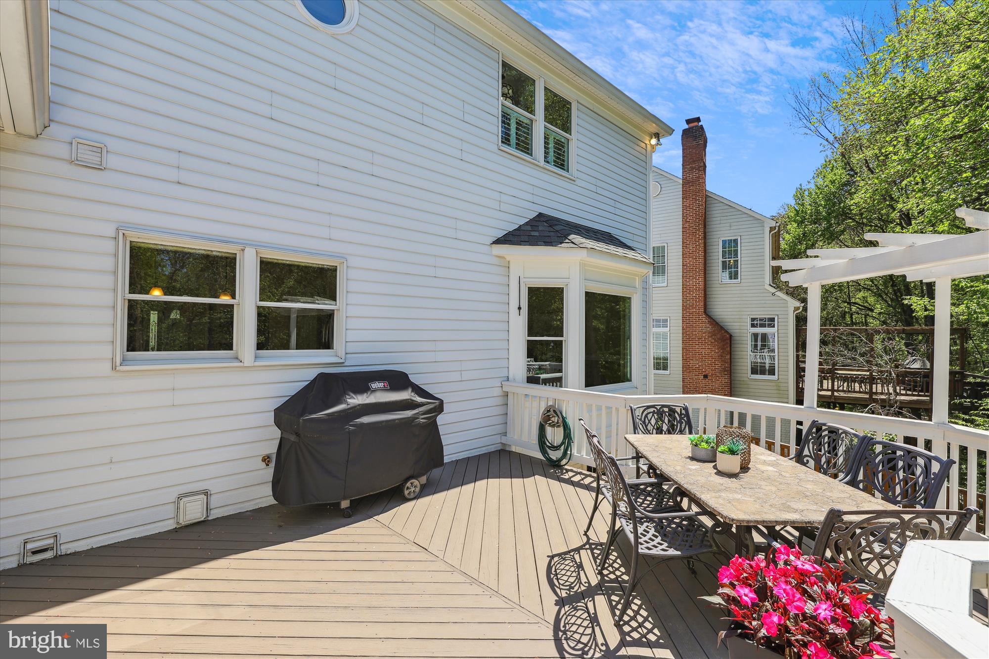 MONROE MANOR - Residential