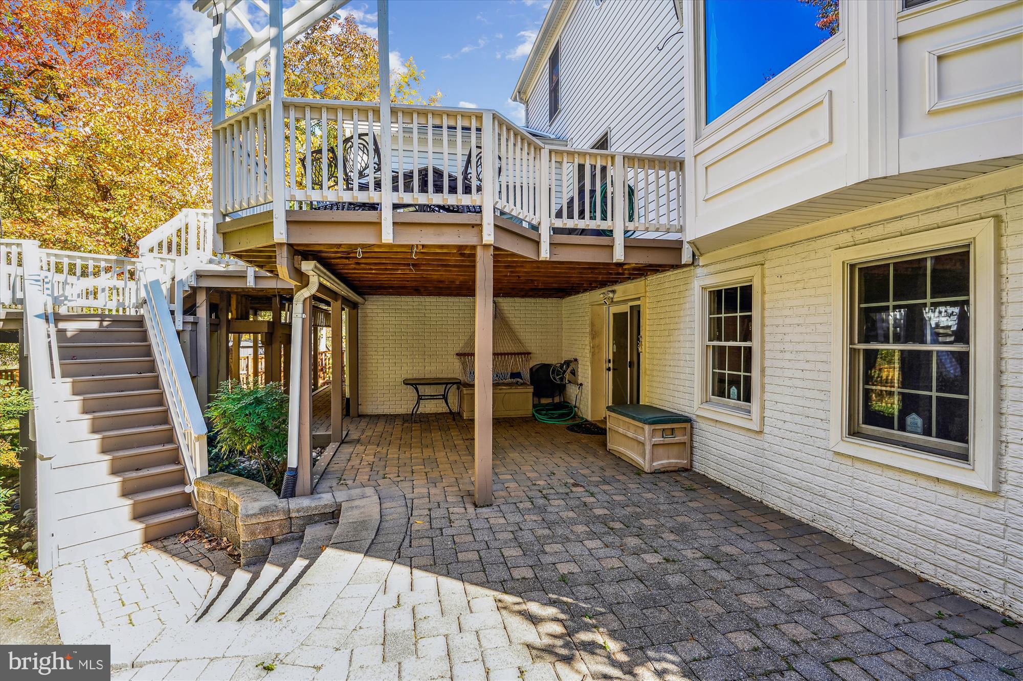 MONROE MANOR - Residential