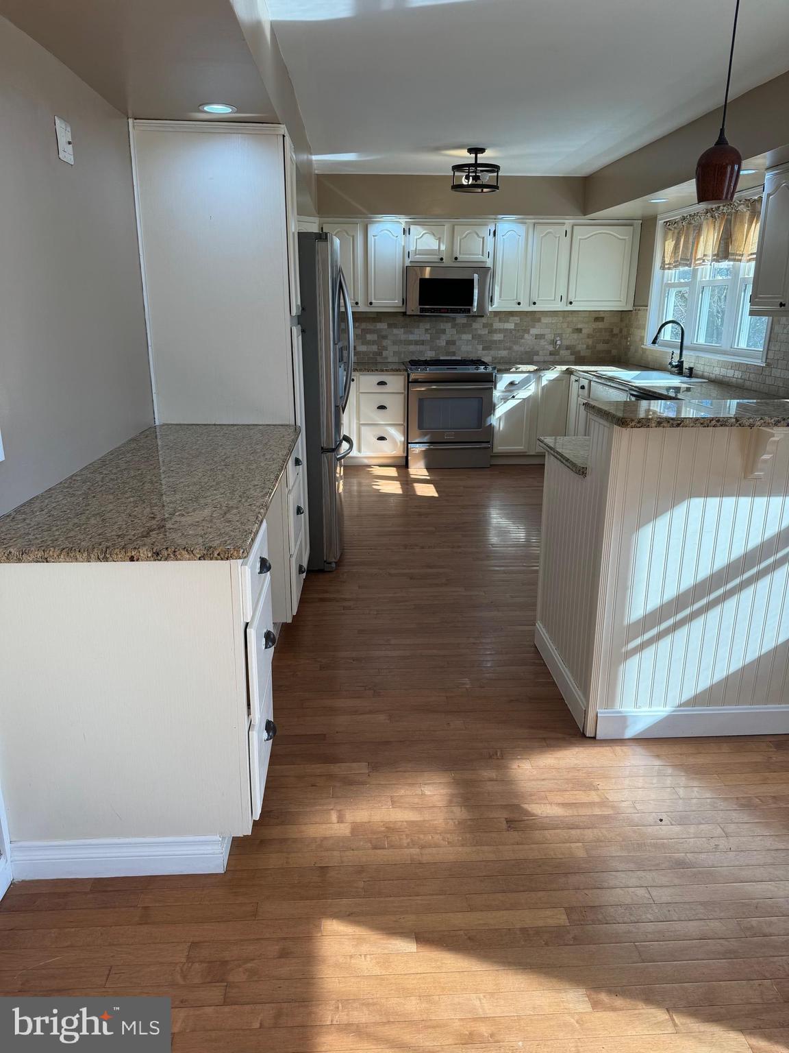 BROWNSTONE ACRES - Residential