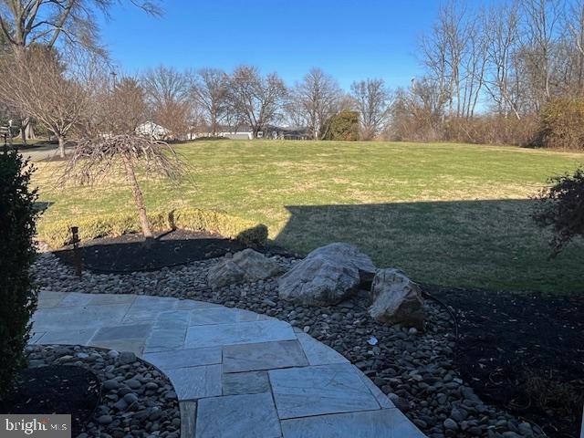 BROWNSTONE ACRES - Residential