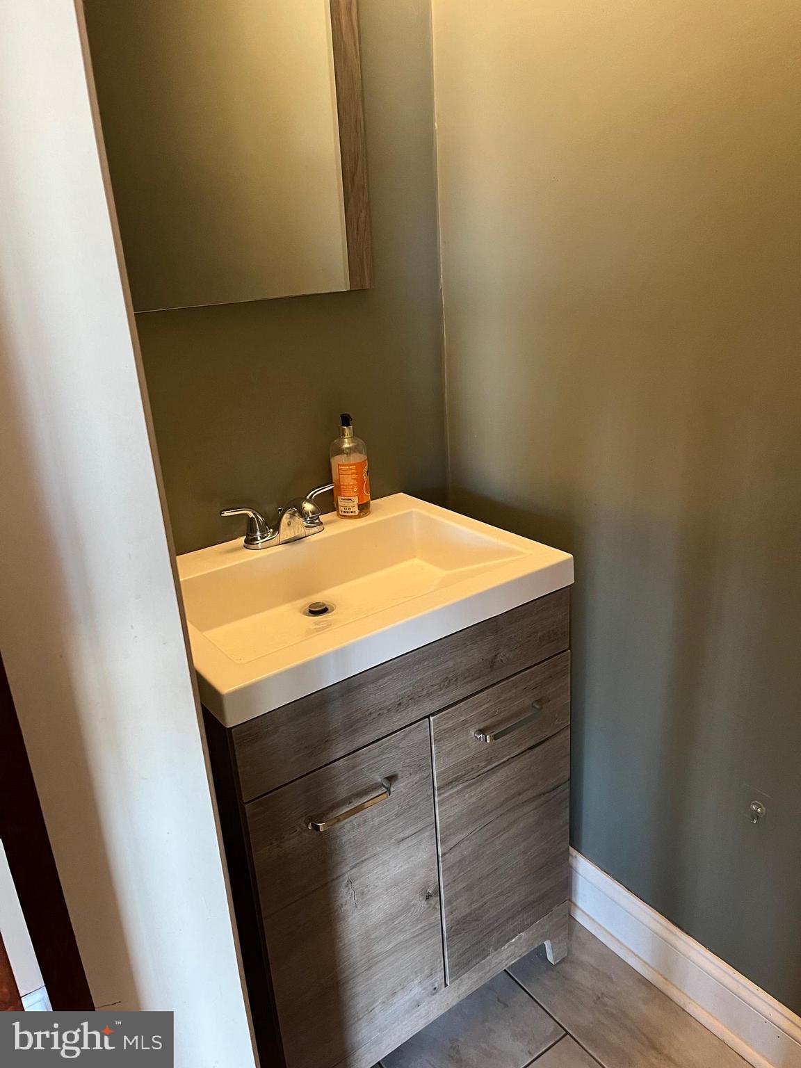 BROWNSTONE ACRES - Residential