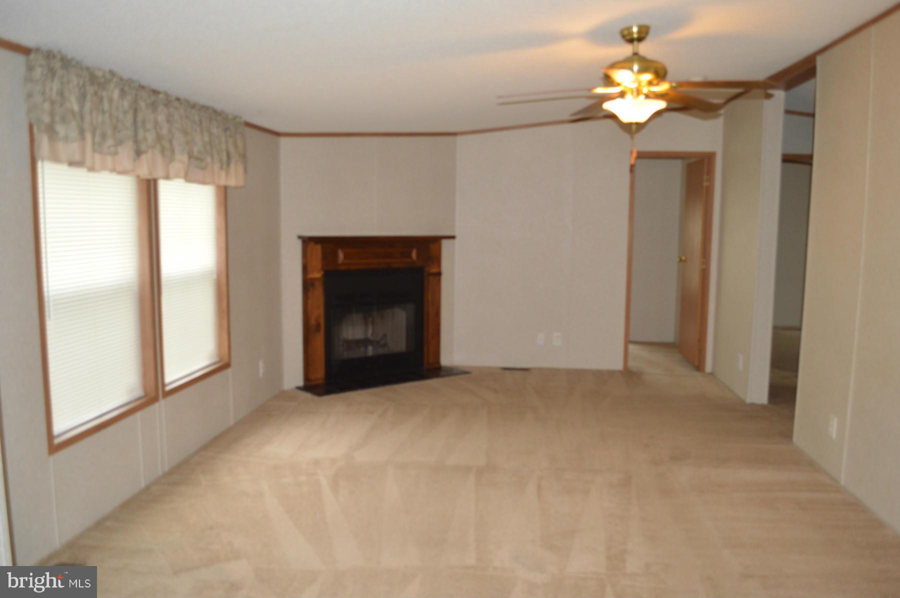 BOONES ESTATES - Residential