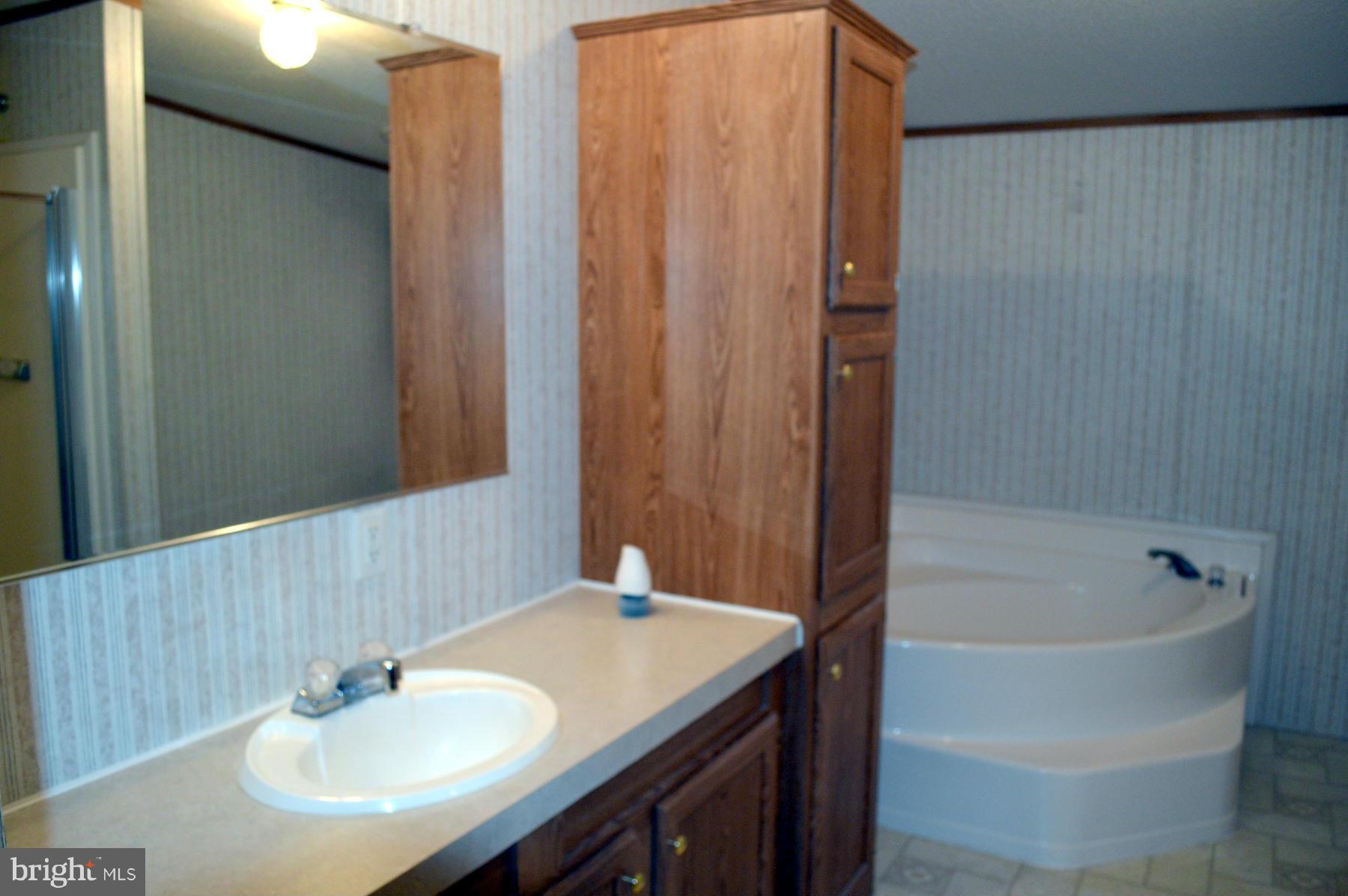 BOONES ESTATES - Residential